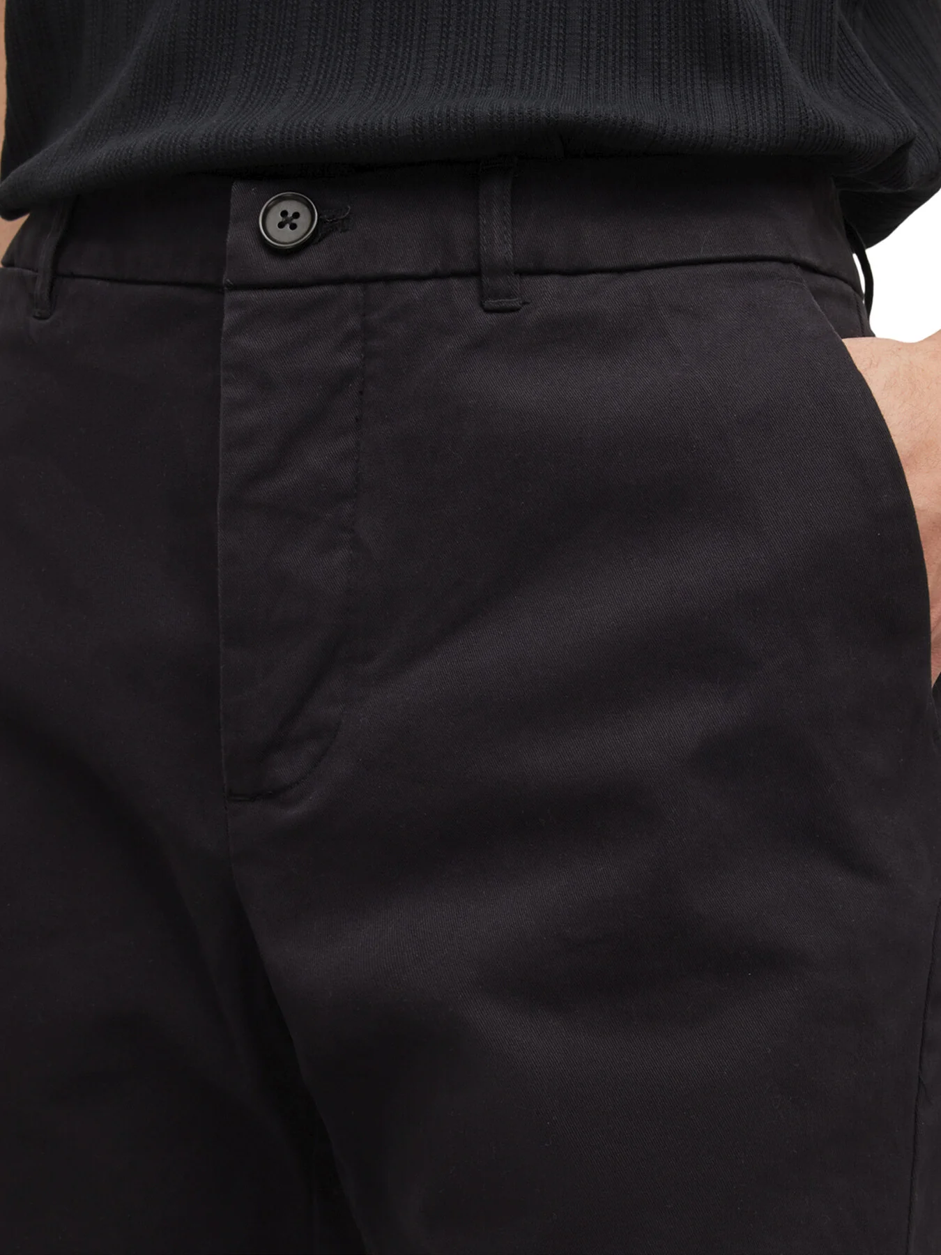 Neiva short - Image 4
