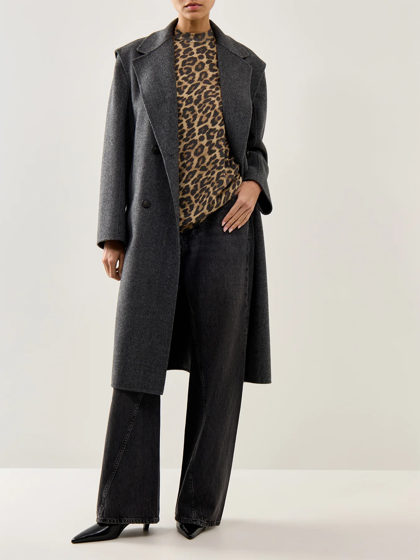 Avi Tee Black And Brown Leopard - Image 2