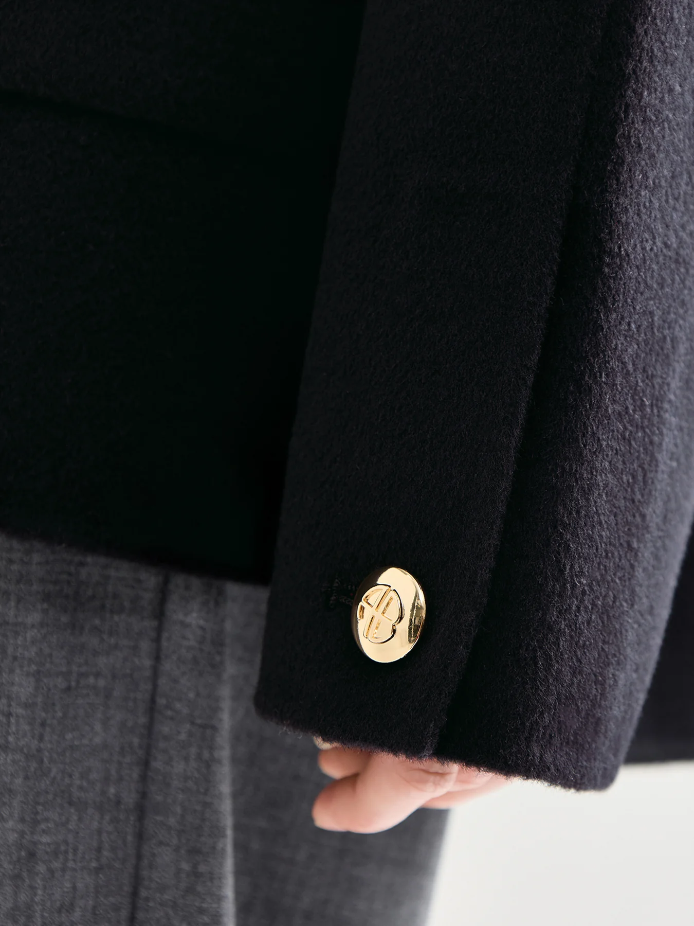 Luca Jacket  Black - Image 3