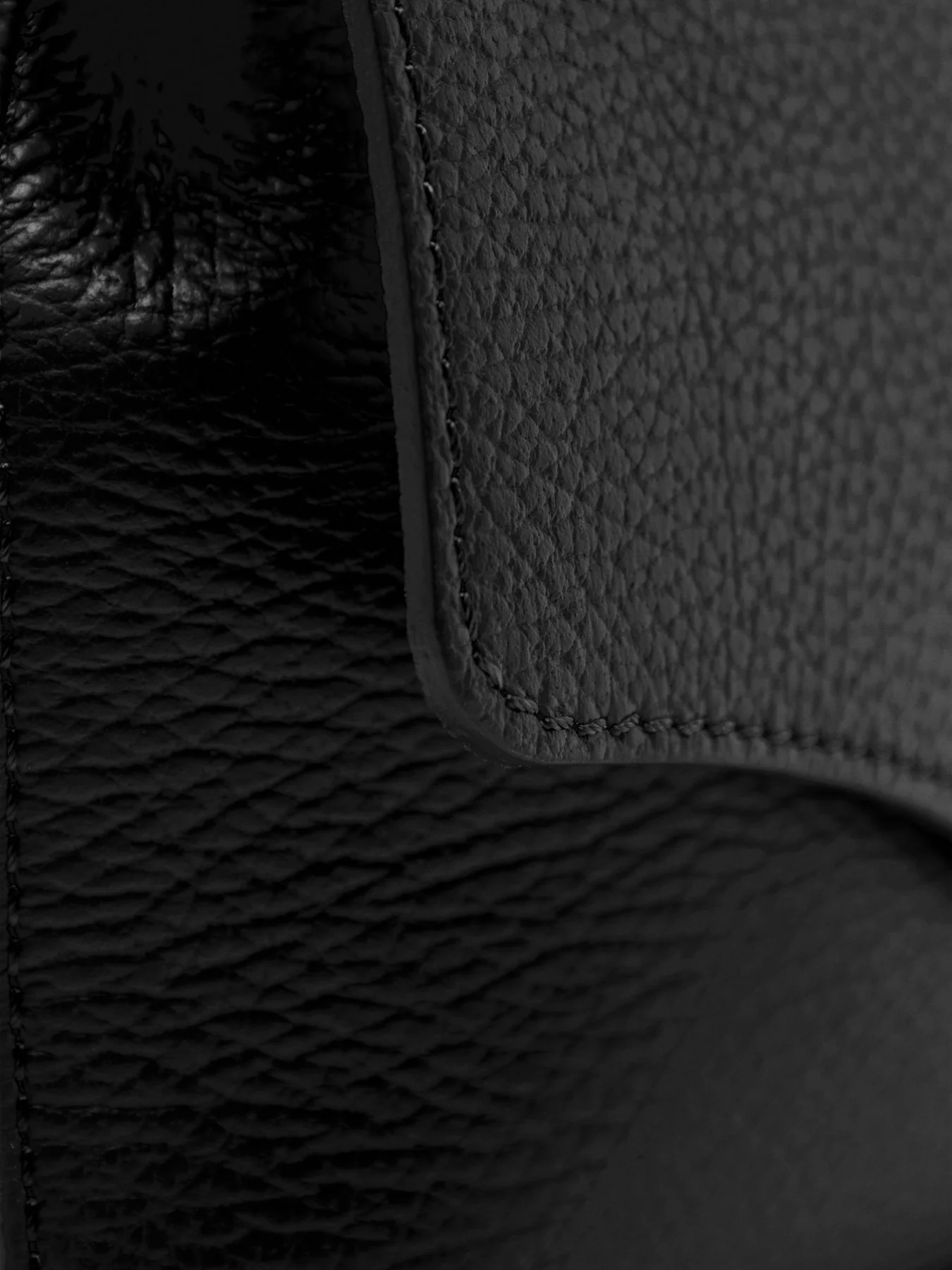 The Maddie Midi Black Leather Bag - Image 4
