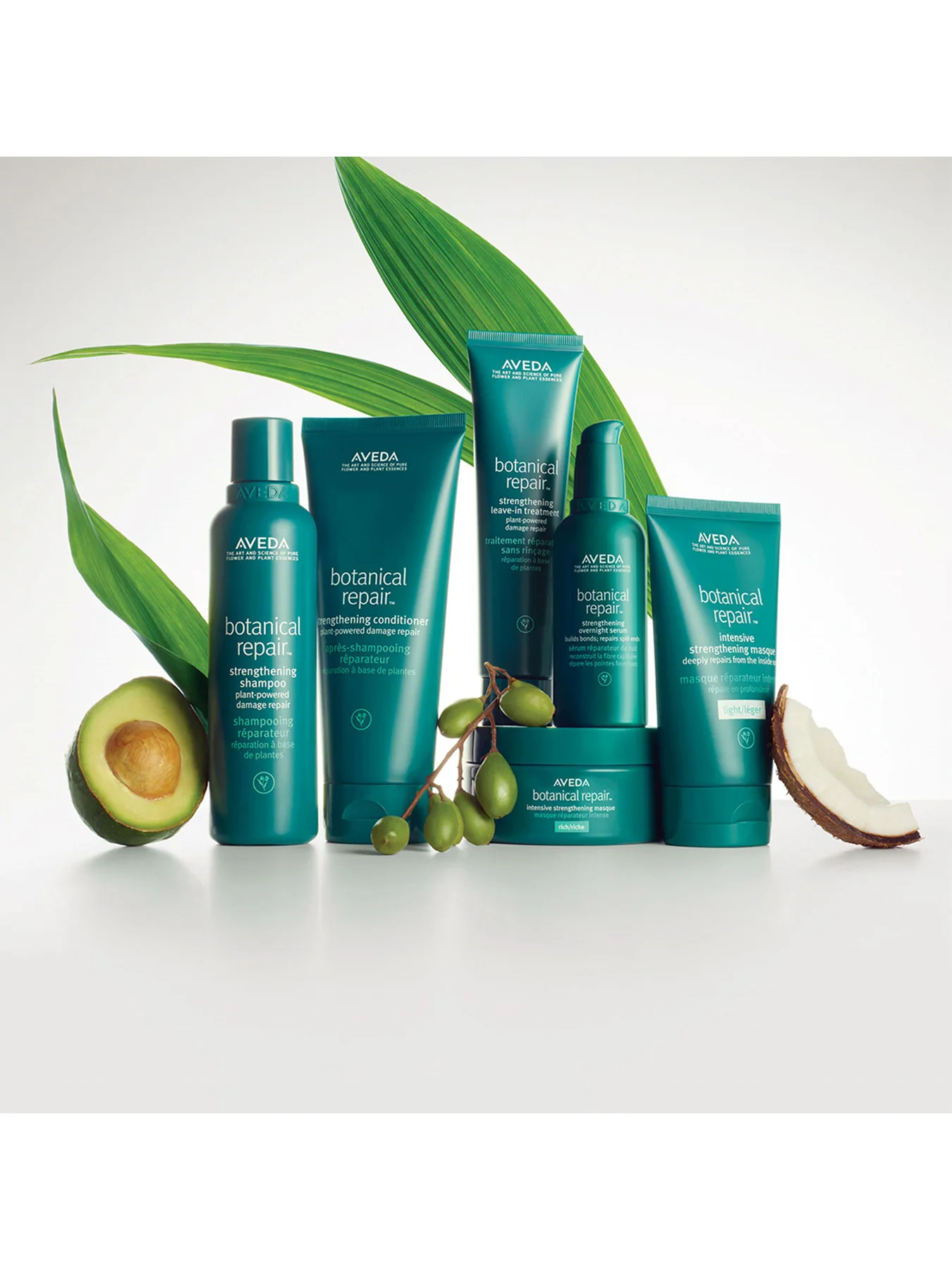 Botanical Repair™ Strengthening Overnight Serum - Image 8