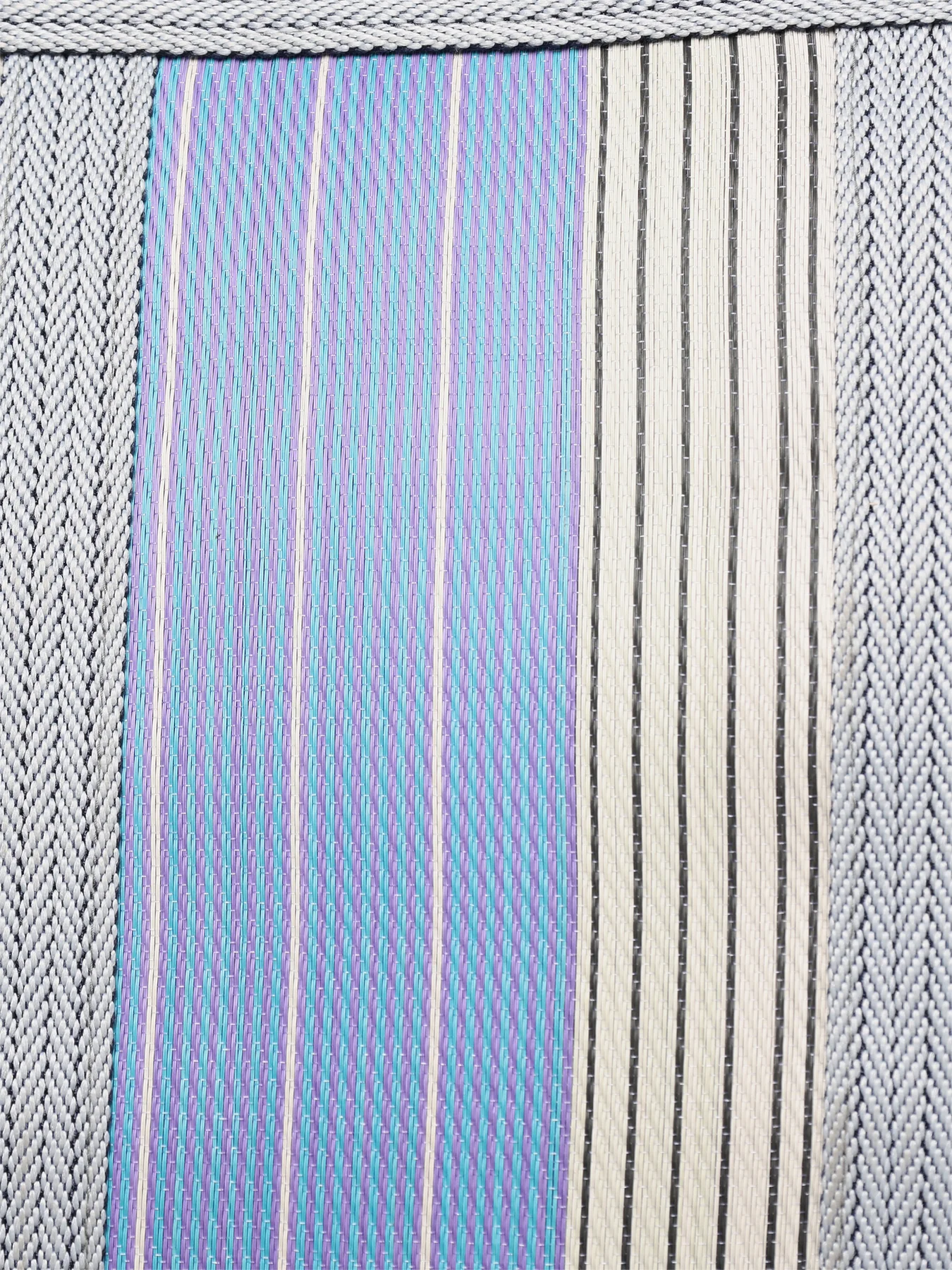 Picnic Medium Tote - Image 4