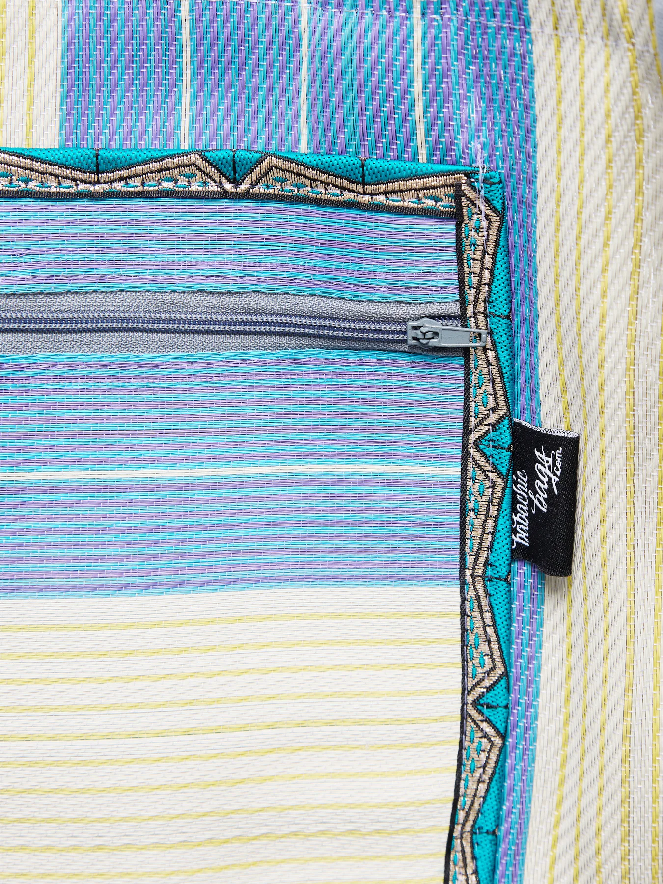 Picnic Small Tote - Image 5