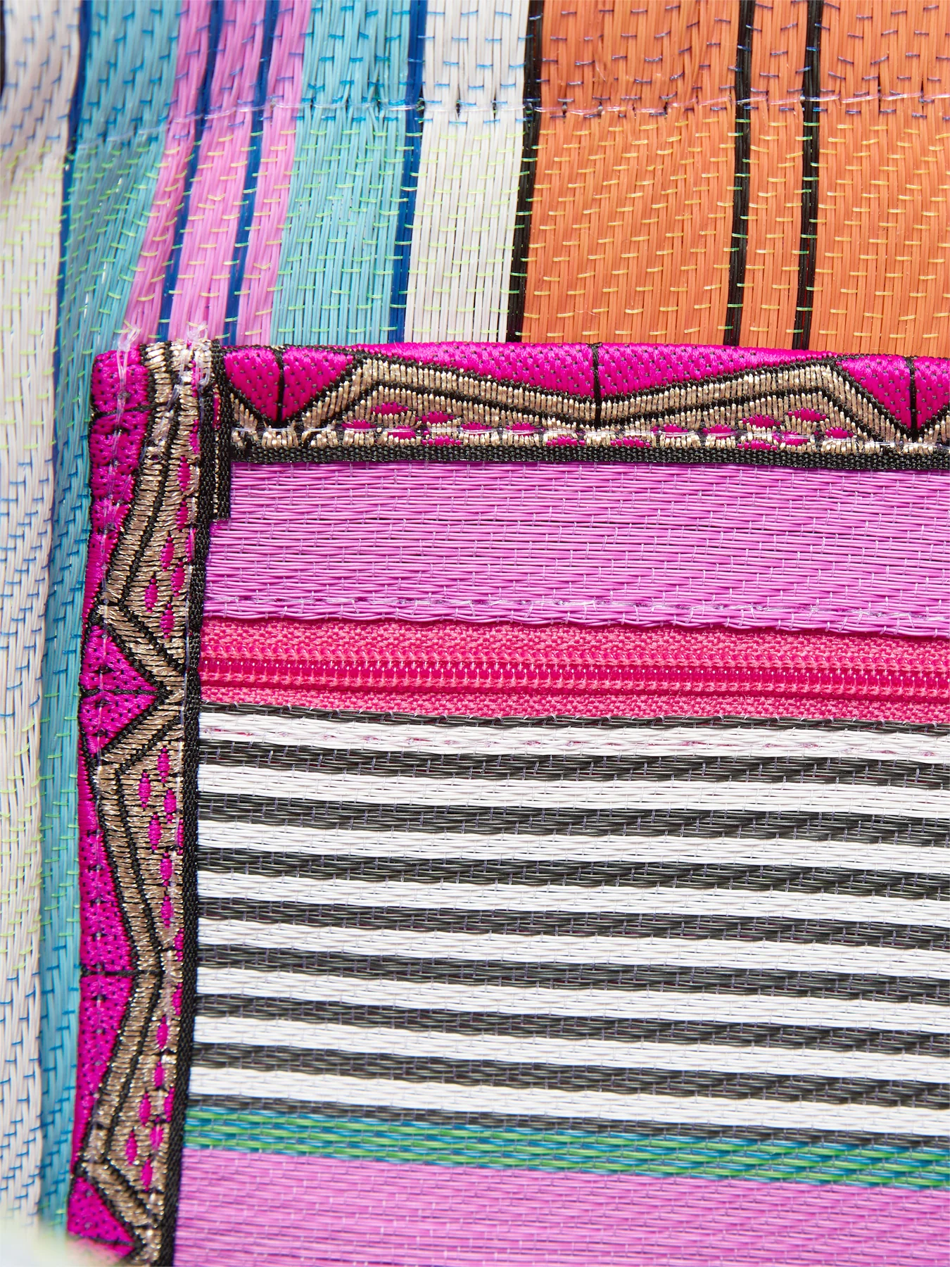 Picnic Small Tote - Image 5