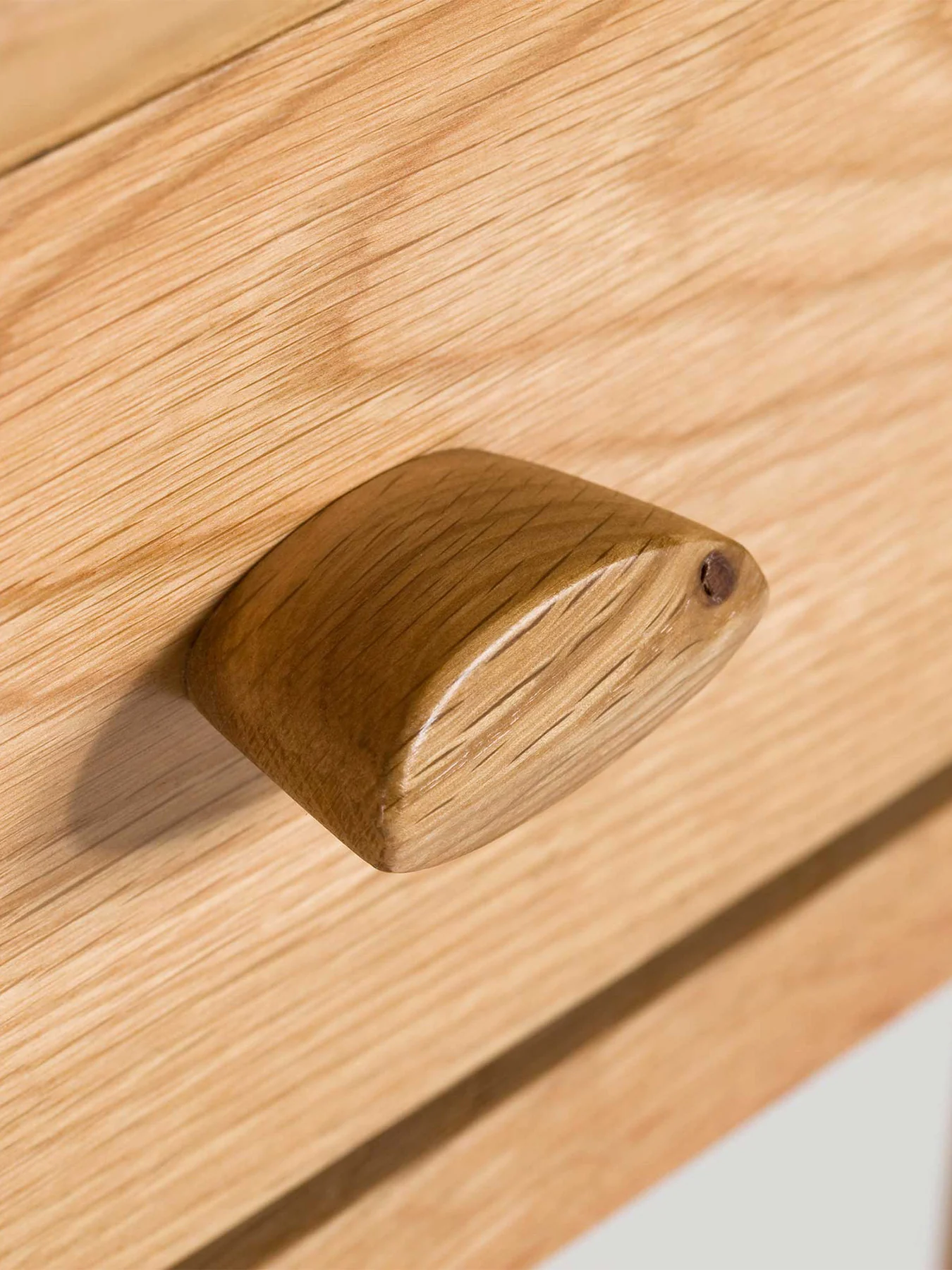 Ercol Teramo Compact Side Table - Image 4