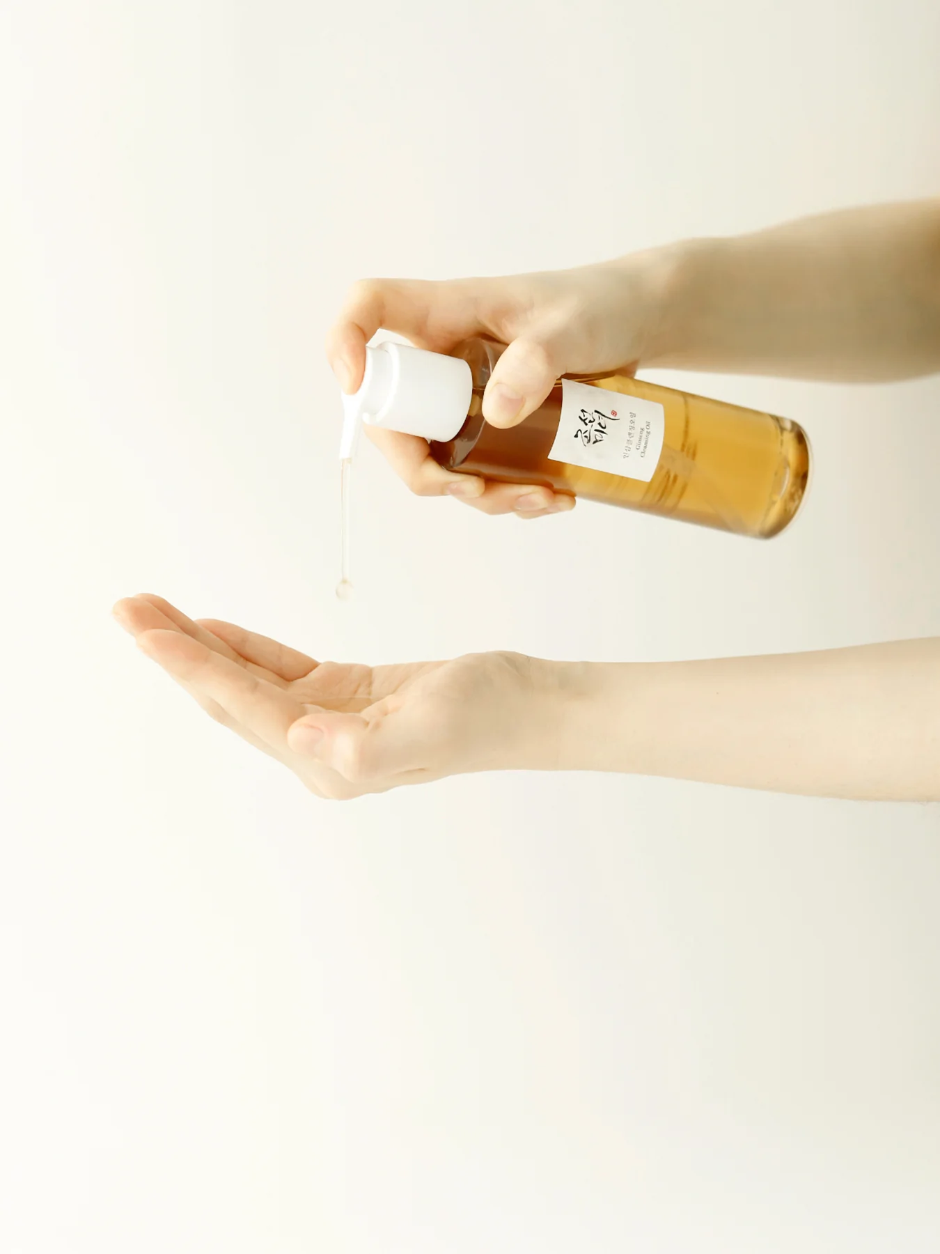 Ginseng Cleansing Oil Makeup Remover 210ml - Image 3