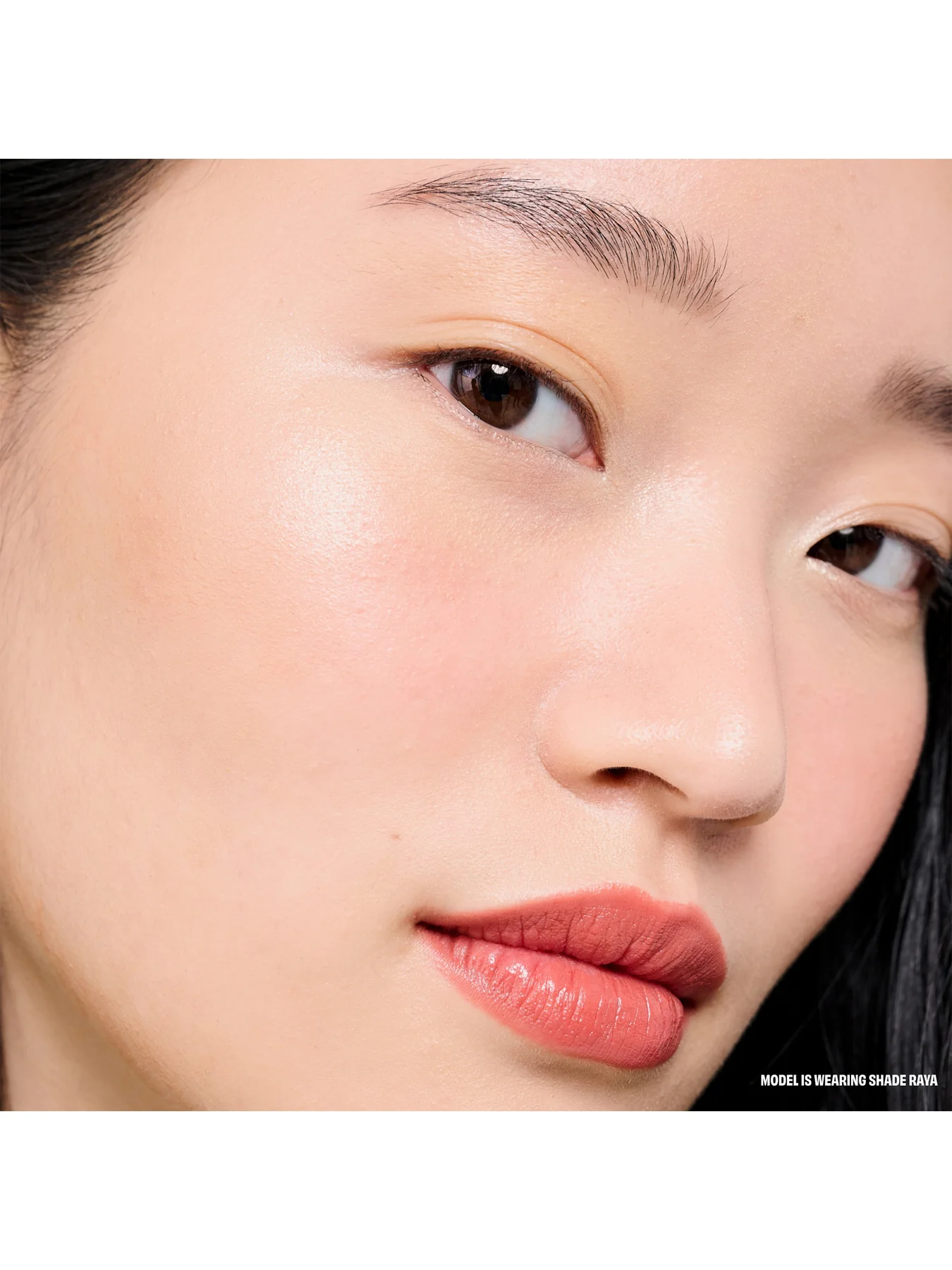 Glow-la-la Highlight Powder - Image 8