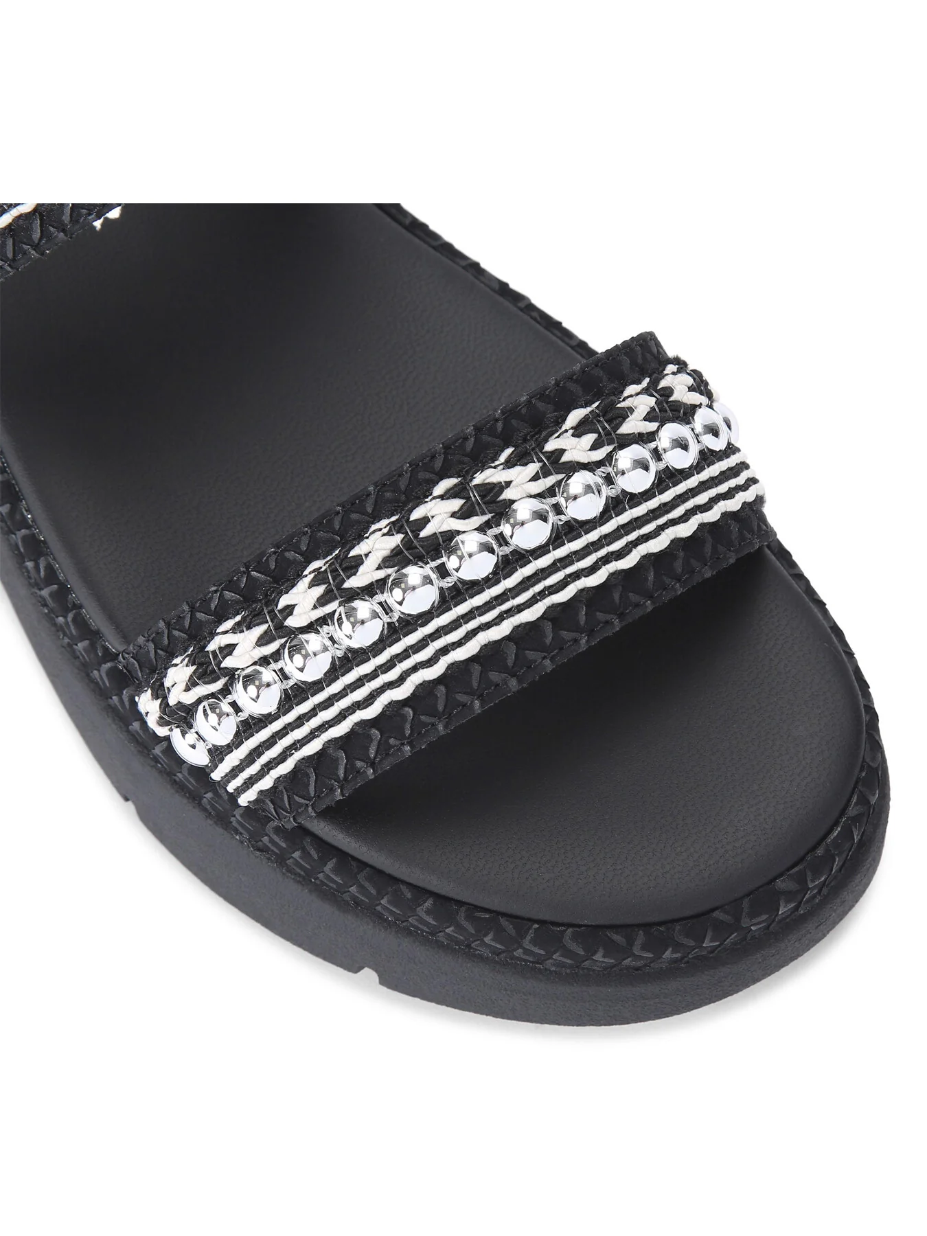DAISY STUD - Image 4