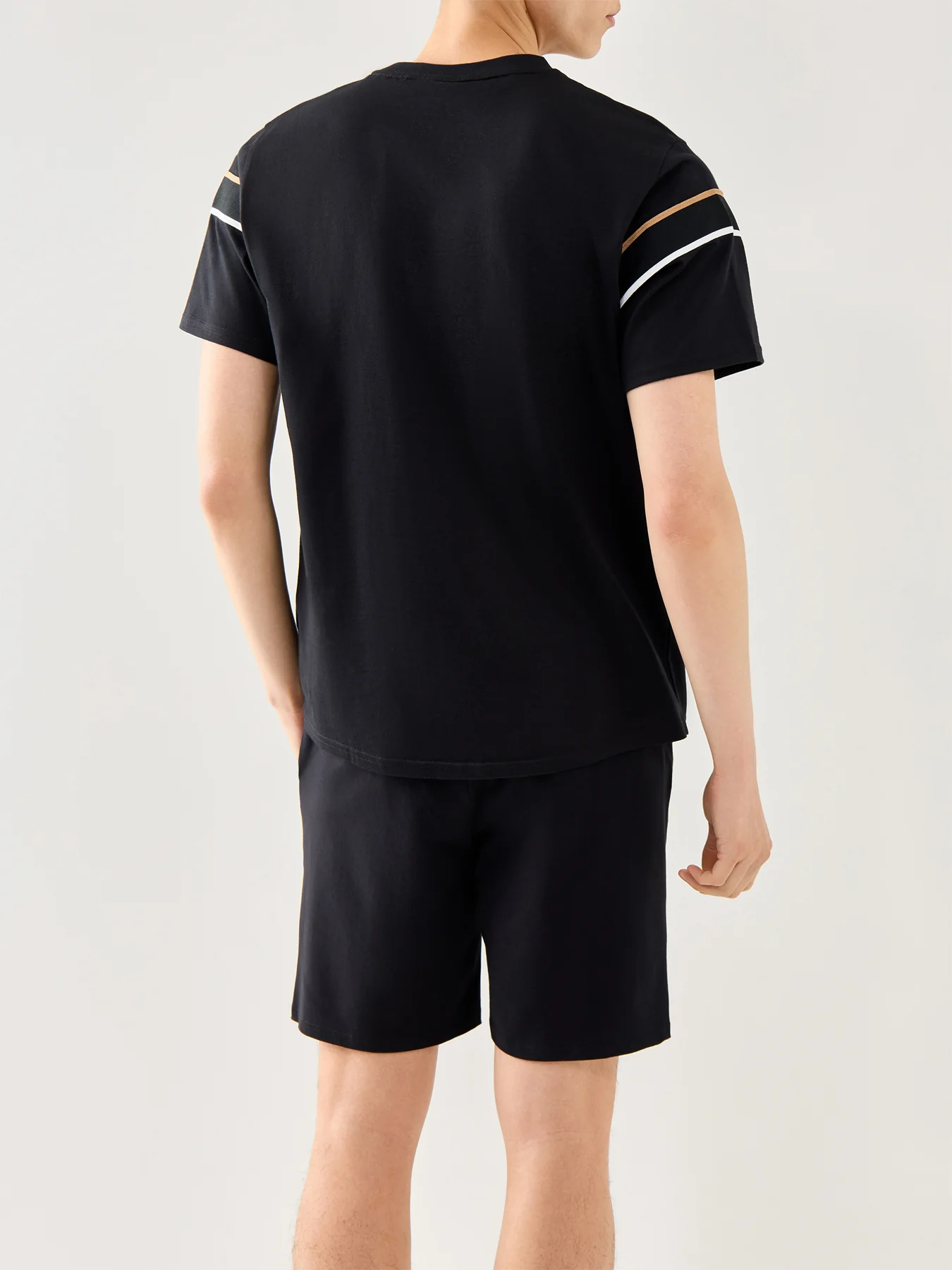 Unique Shorts CW - Image 3