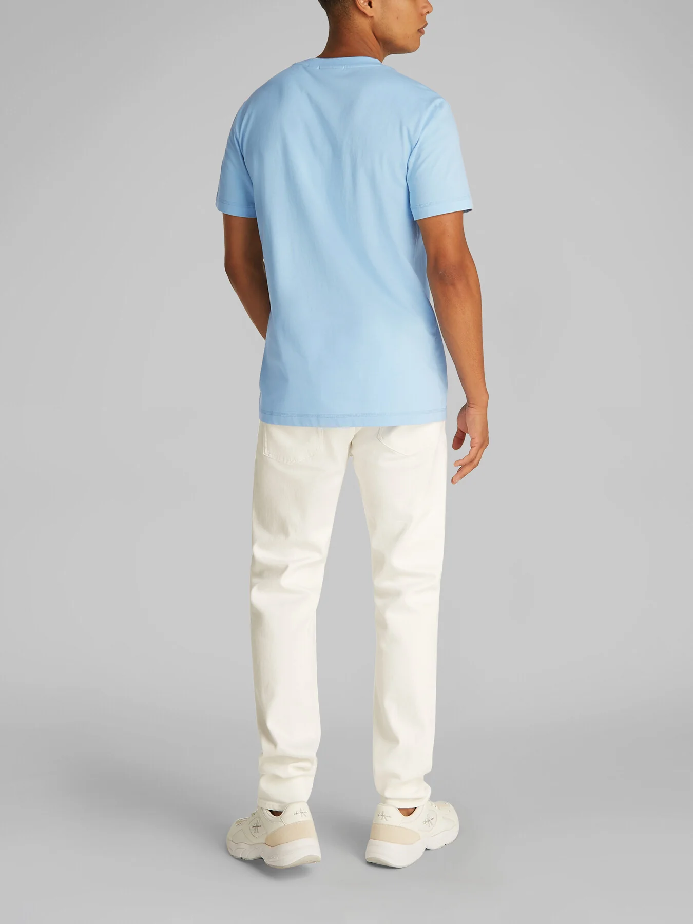 Monogram T-shirt - Image 4