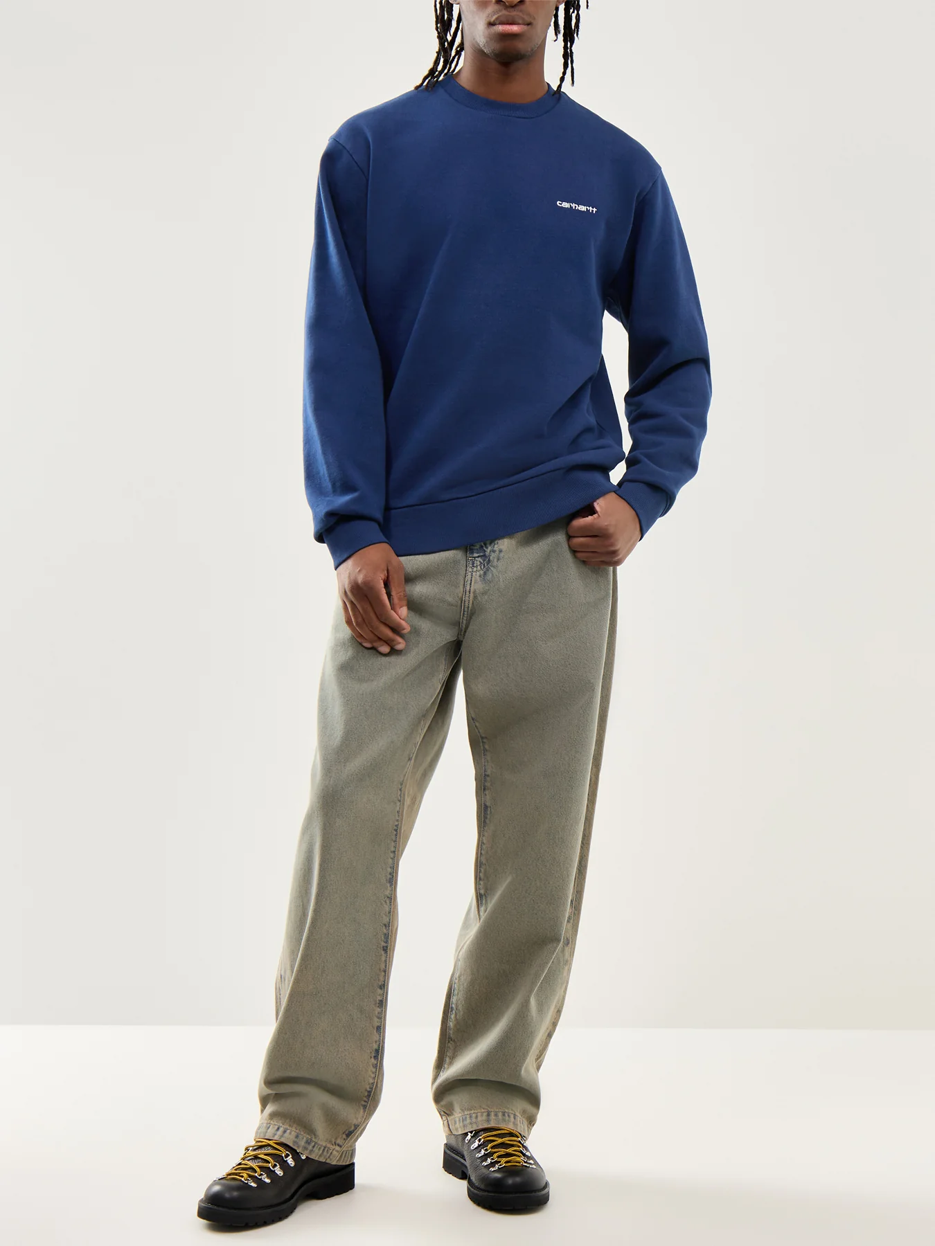 Script Embroidery Sweat Jupiter White - Image 2