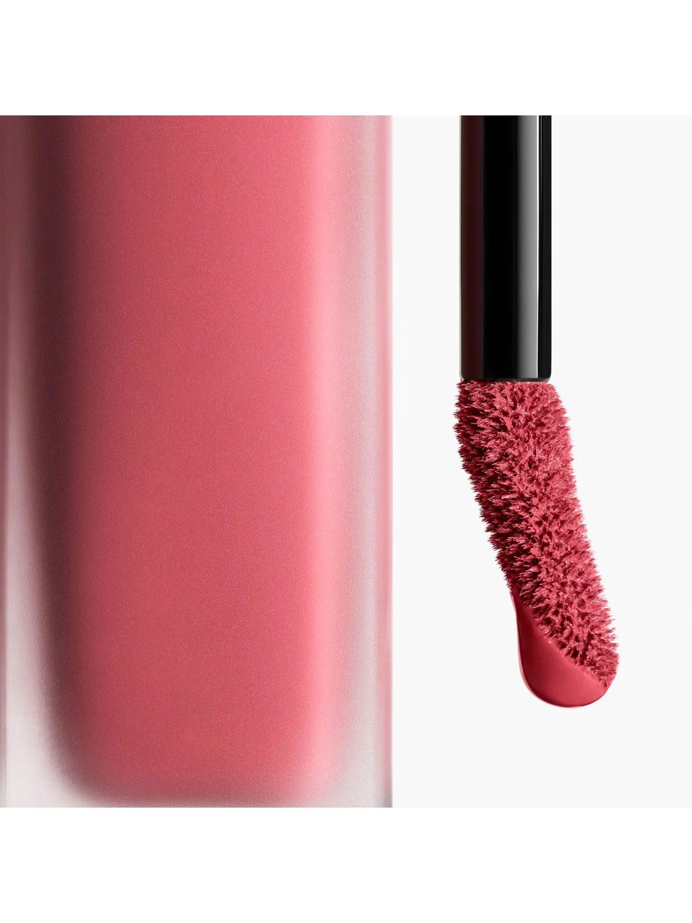 Rouge Allure Liquid Velvet Ultrawear Intense Matte Liquid Lip Colour - Image 8