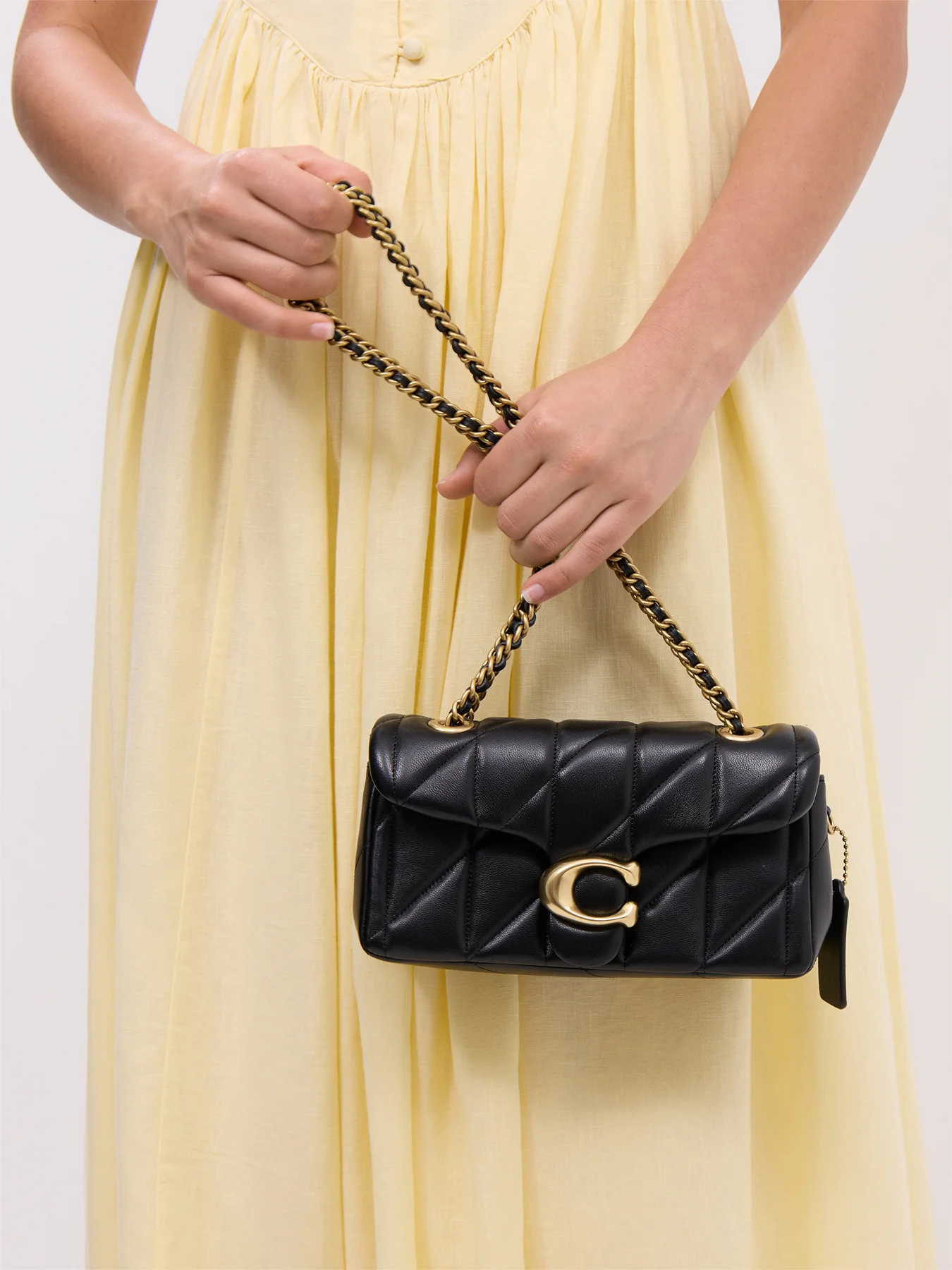Quilted Tabby Shoulder Bag 20 with Chain - Image 2