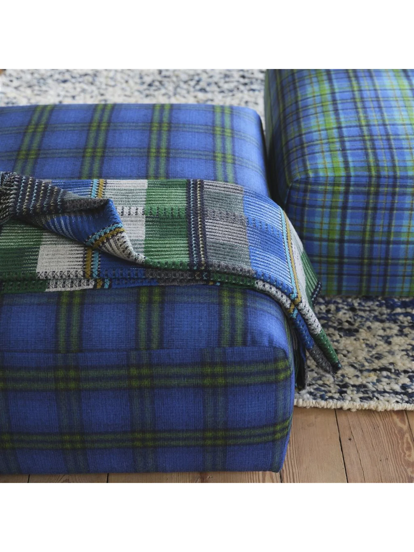 Tasara Throw - Image 2