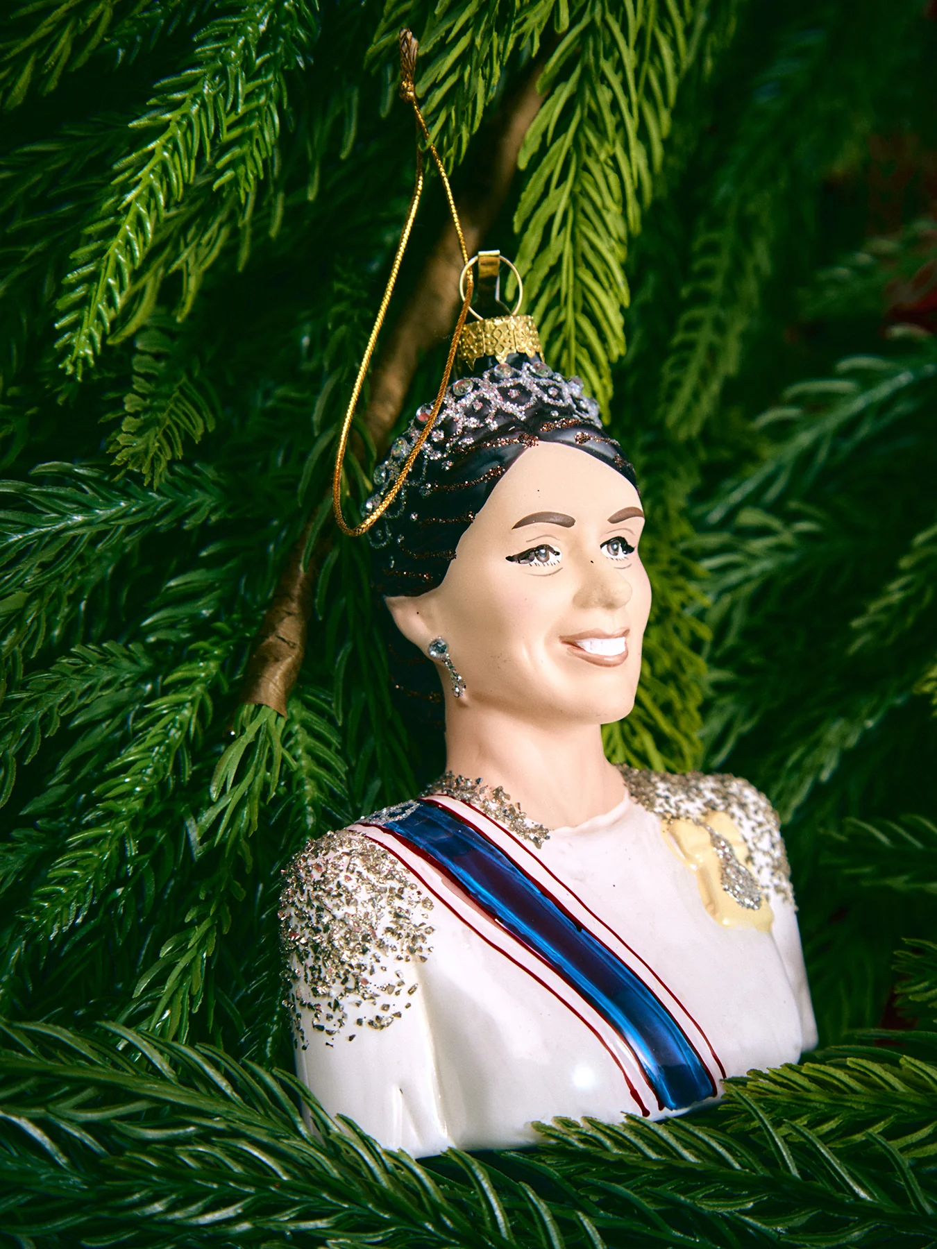 Princess Kate Christmas Tree Hanging Decoration - Image 2