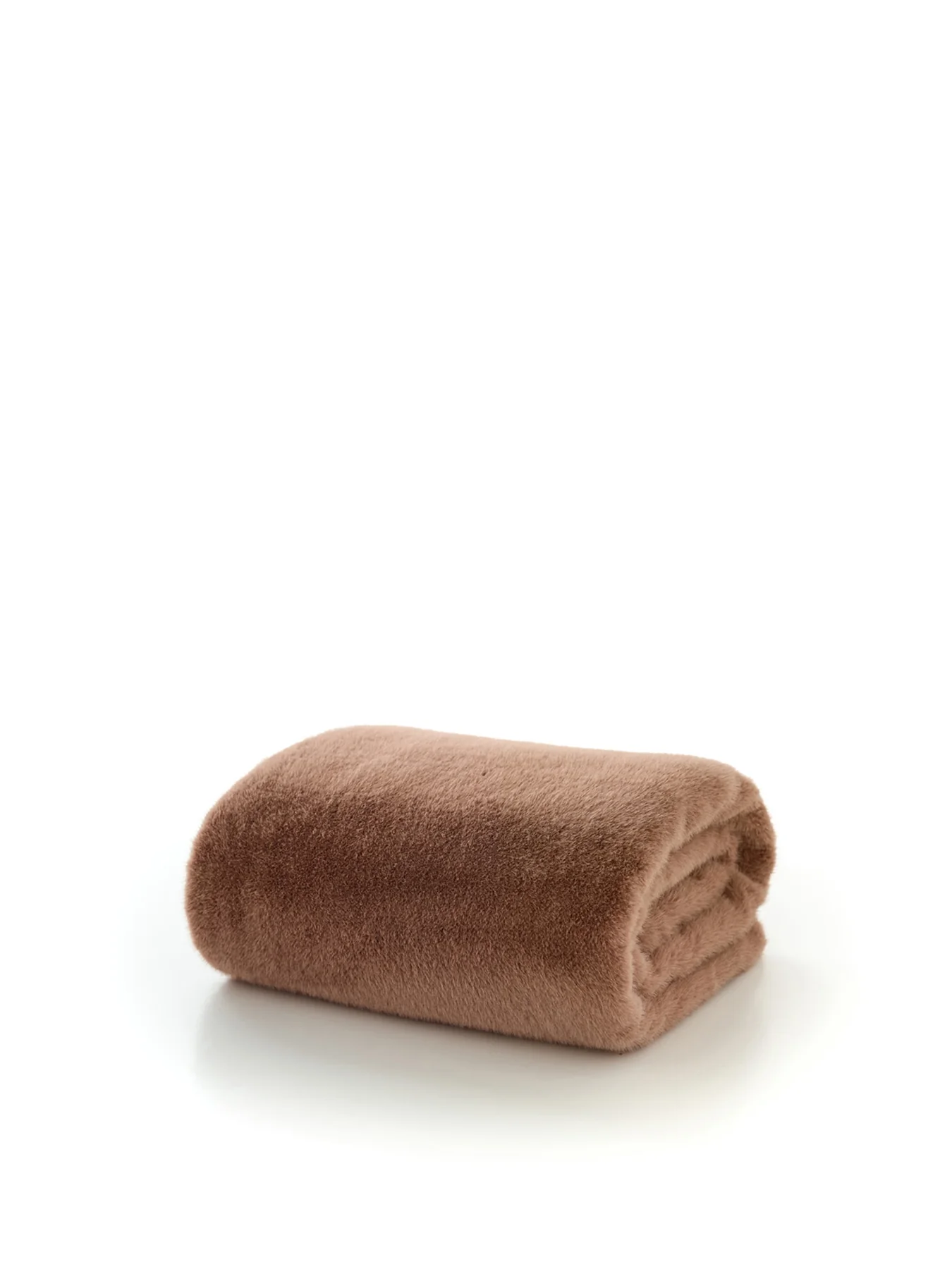 Deyongs TLC Ashford Throw Caramel