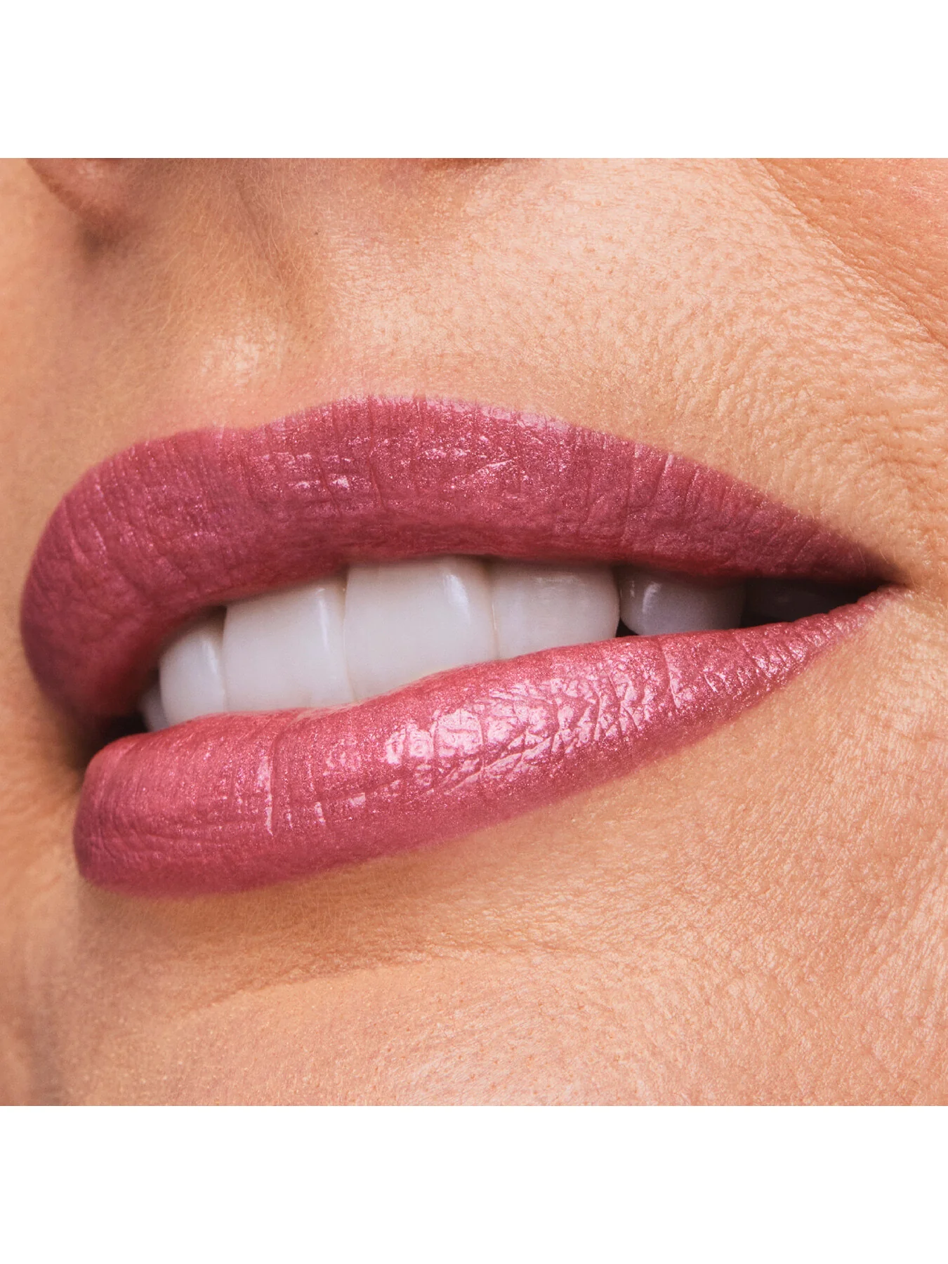 Pure Color Hi-Lustre Lipstick - Image 18