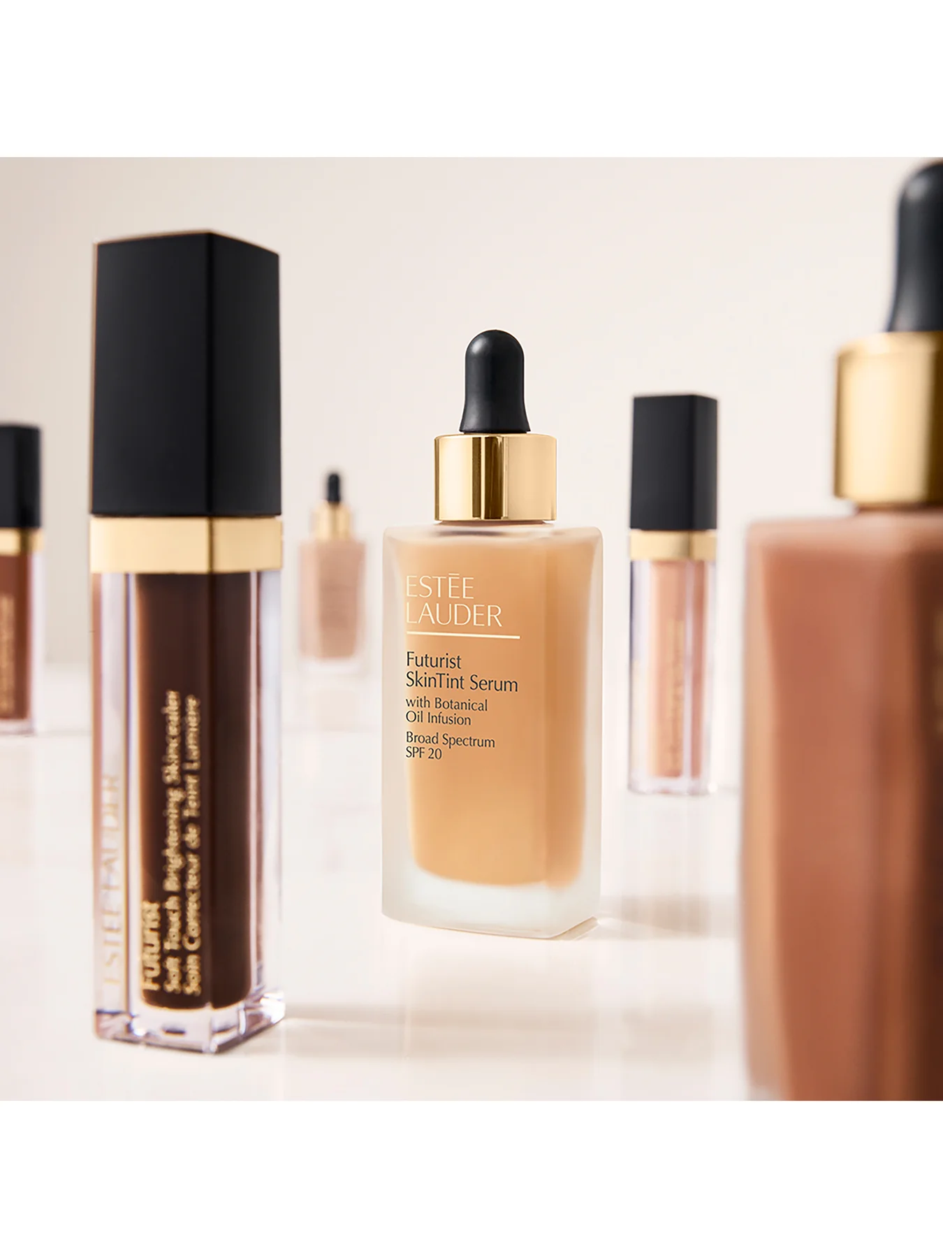 Futurist Soft Touch Brightening Skincealer - Image 18