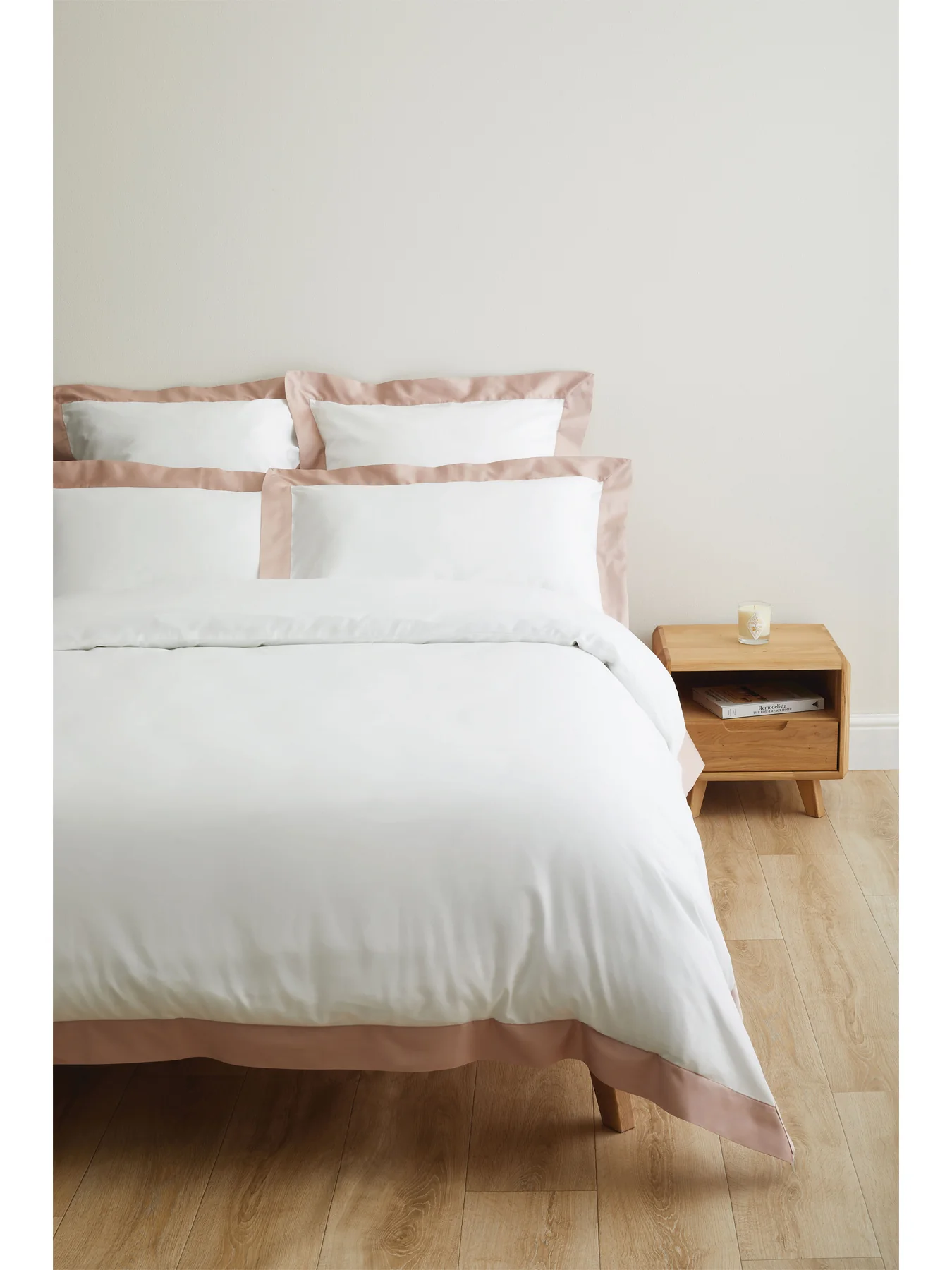 Tyne Collection Fitted Sheet Double Pink - Image 3