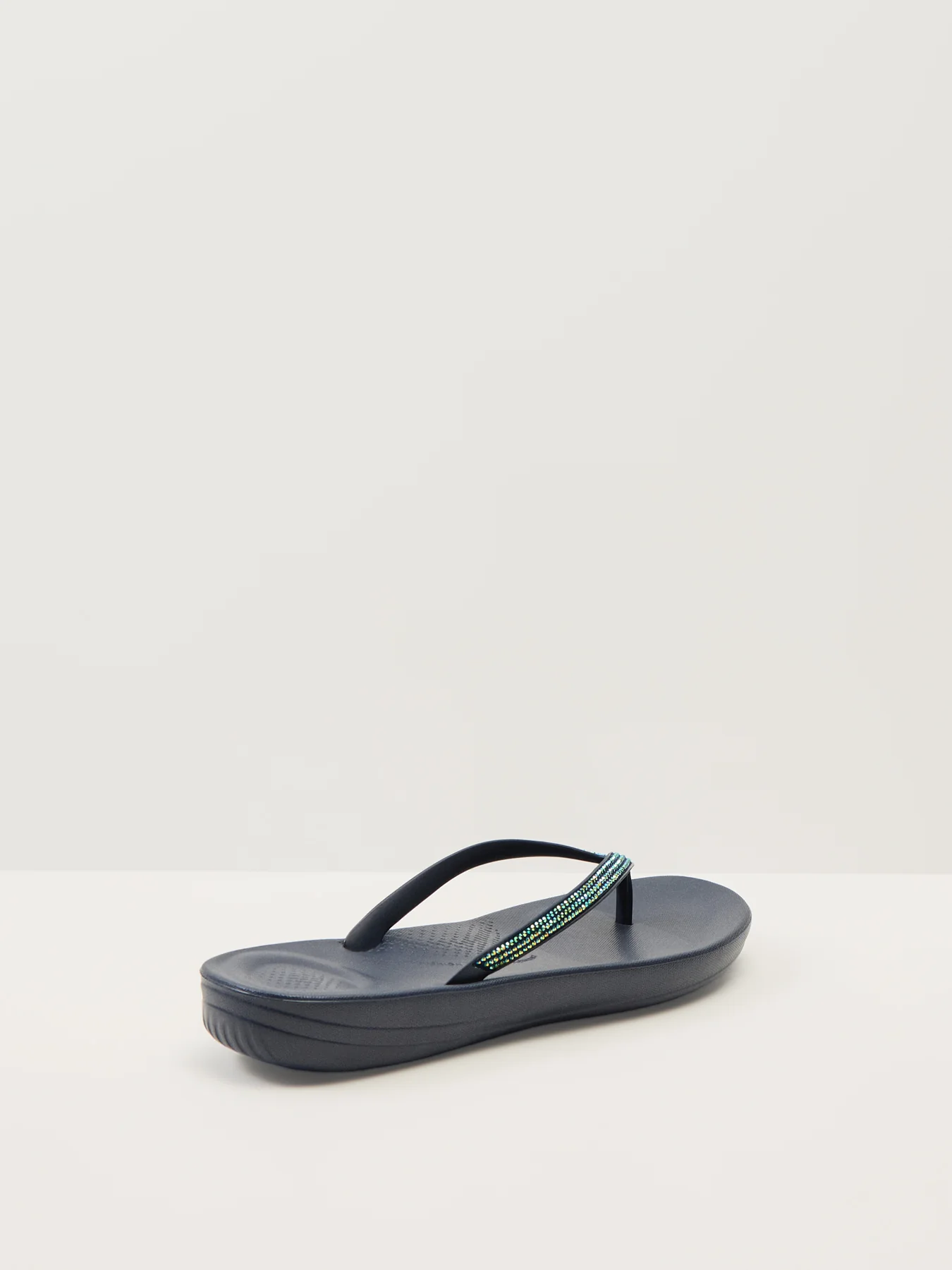 Iqushion Sparkle Slipper - Image 2