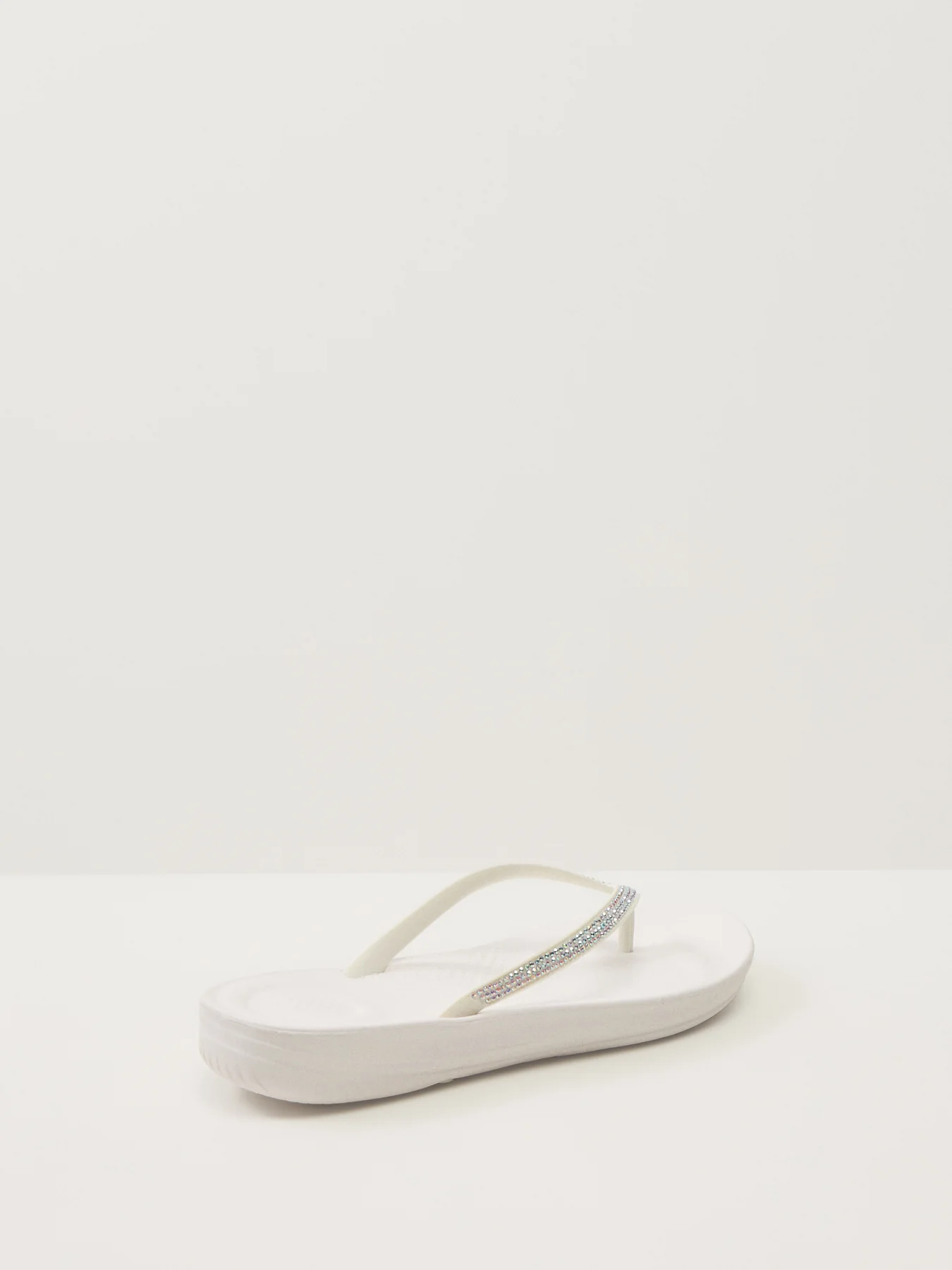 Iqushion Sparkle Urban White - Image 2