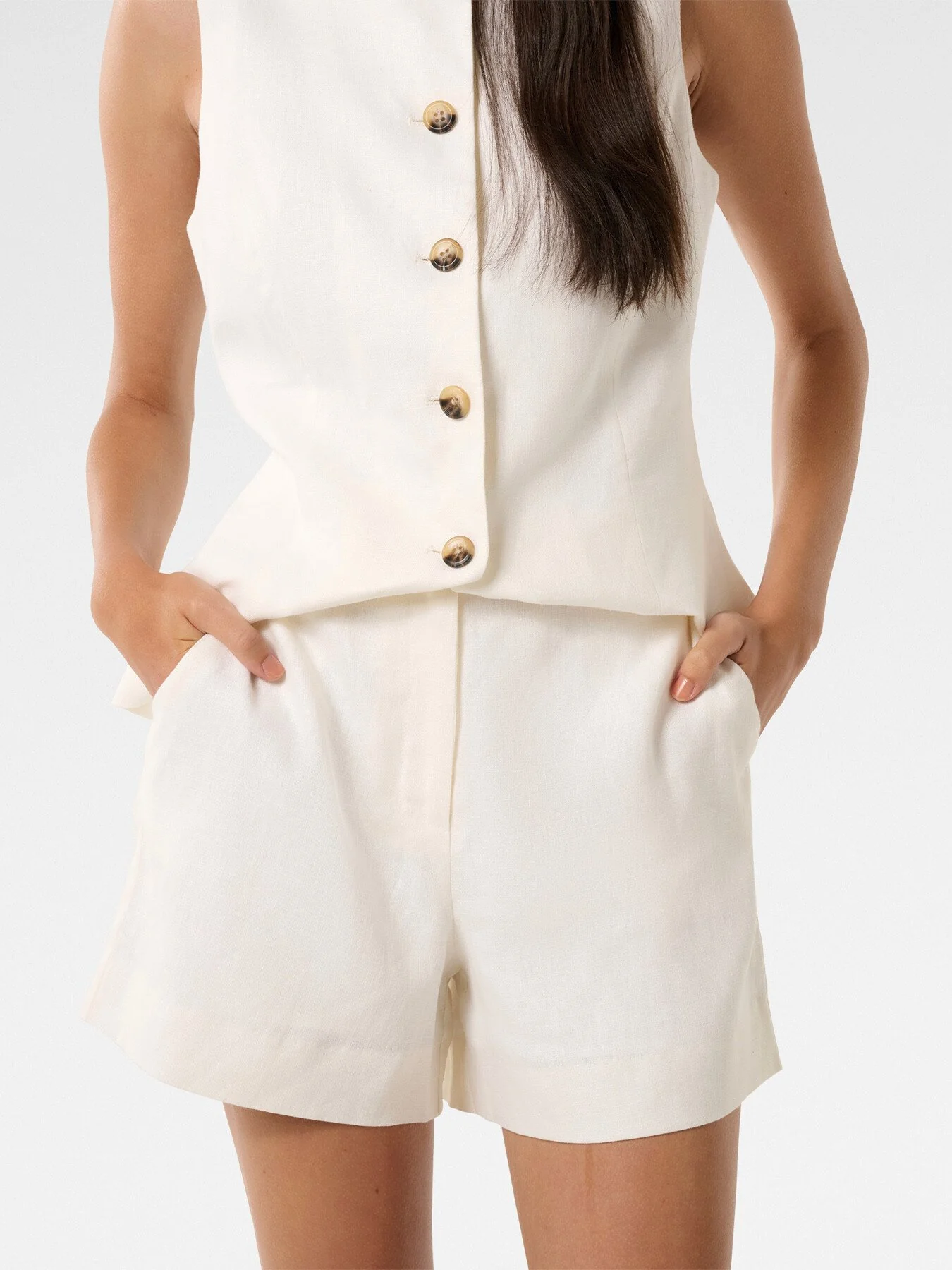 Pip Tailored Linen Shorts - Image 5