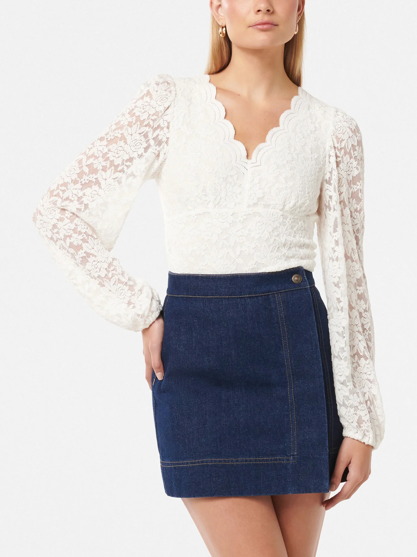 Yianna Lace Long Sleeves Top - Image 4