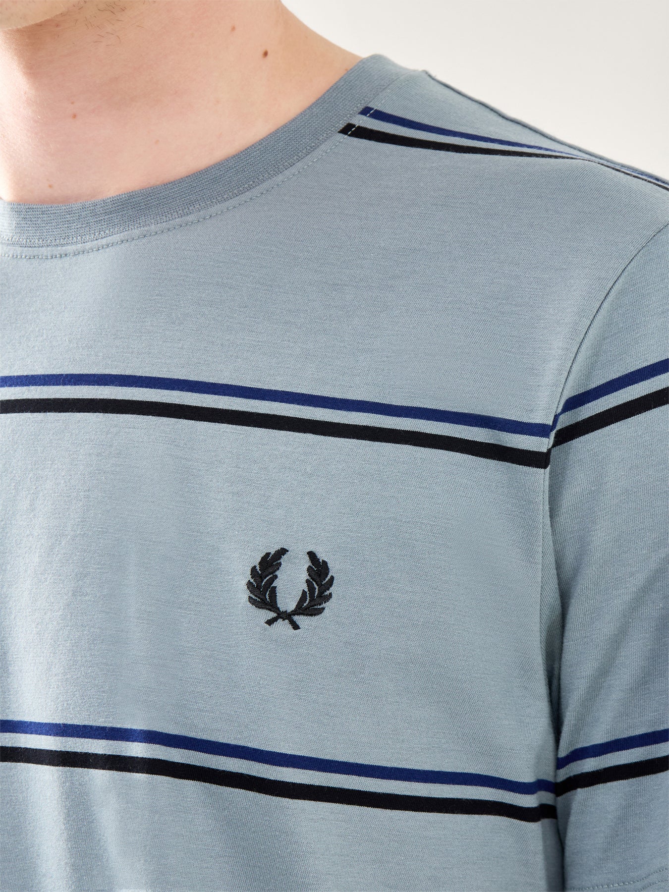 Fine Stripe T-Shirt White - Image 3