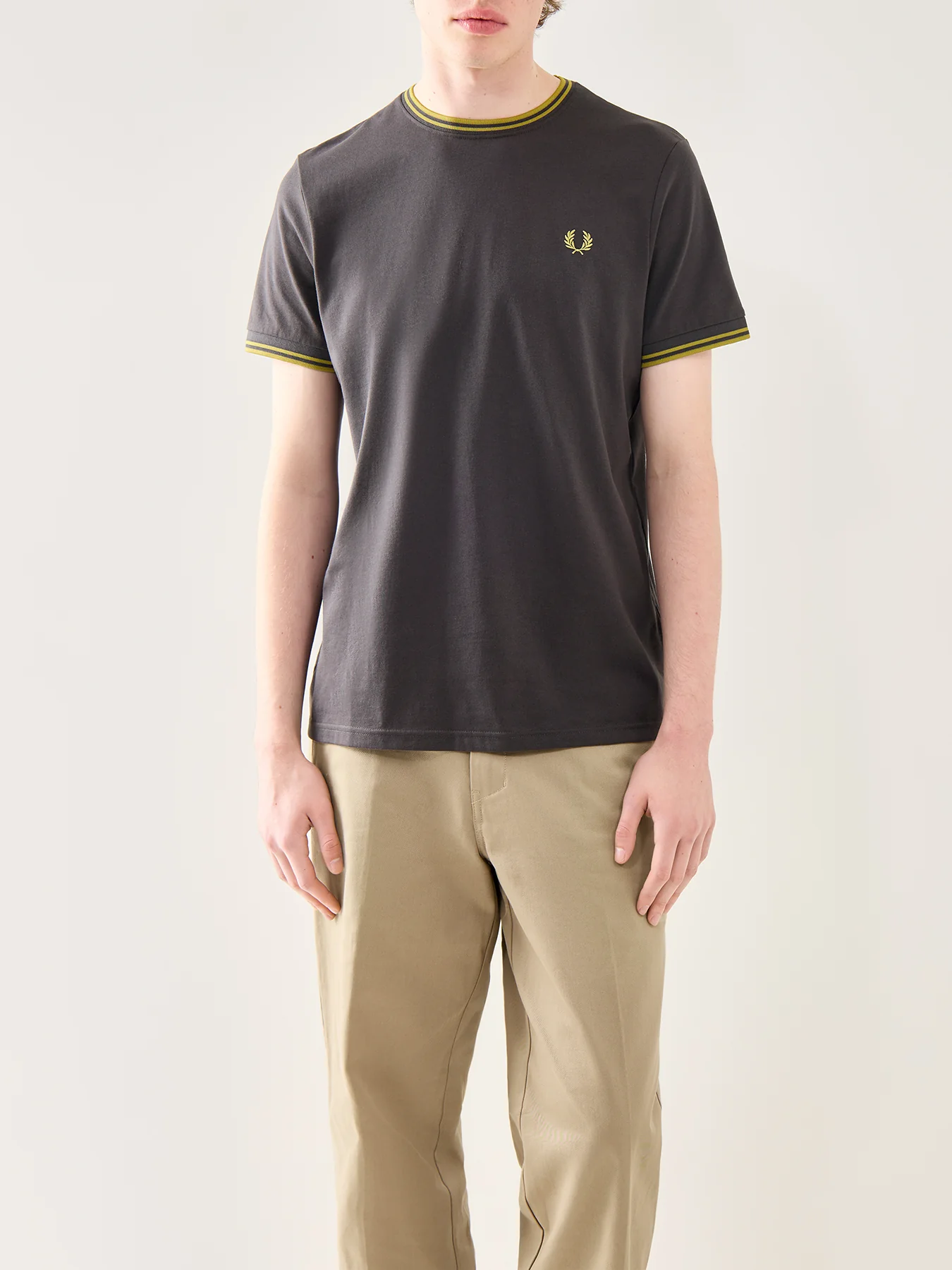Twin Tipped T-Shirt Black - Image 4