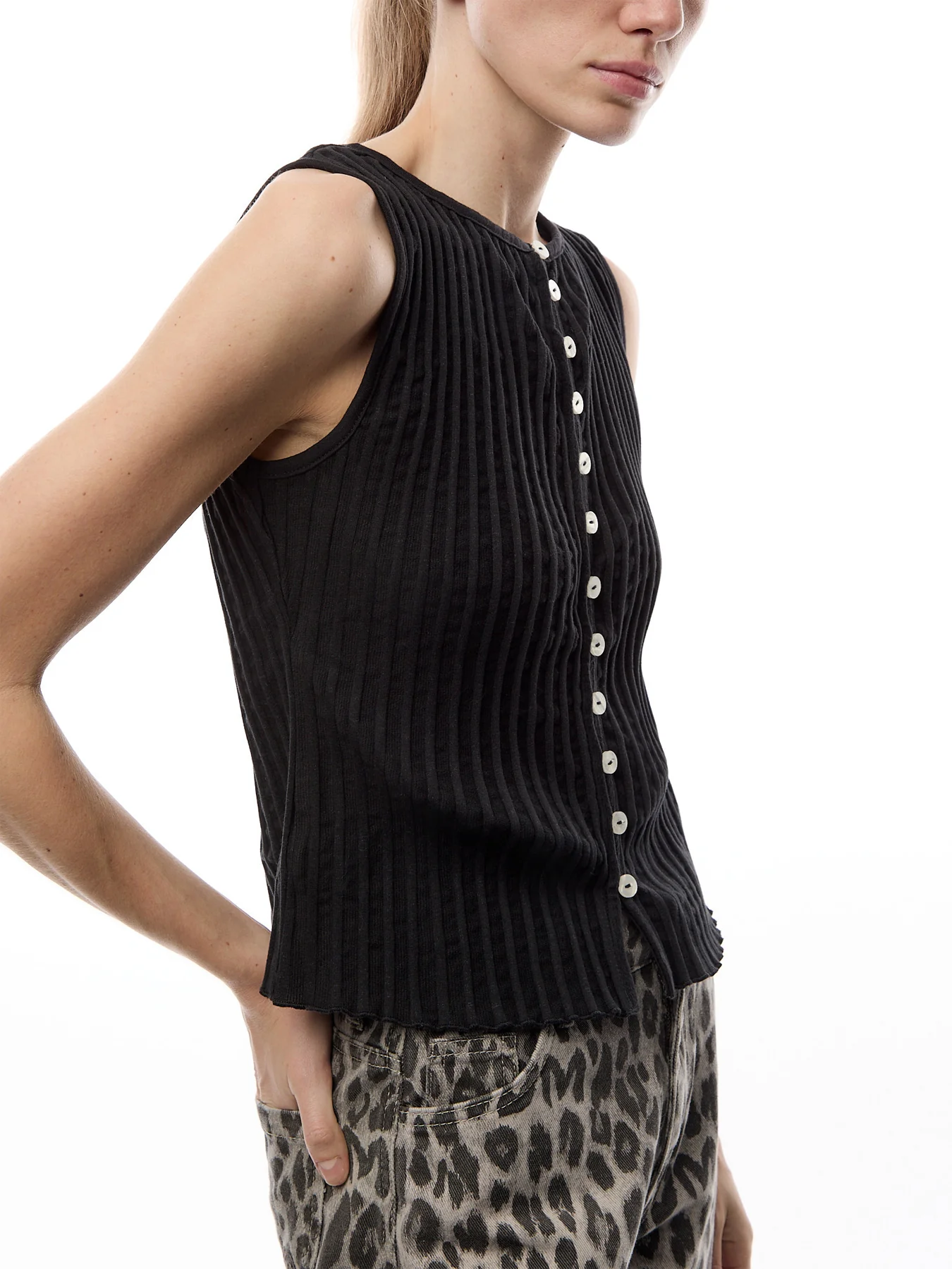 TILLY VEST - Image 3