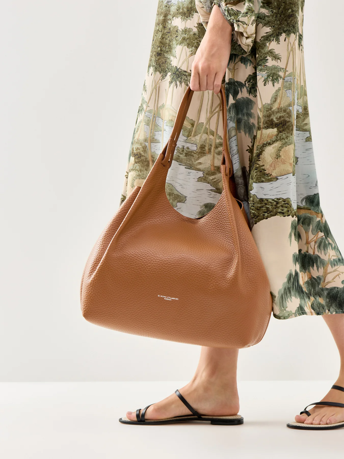 Dua Crossbody Bag - Image 2