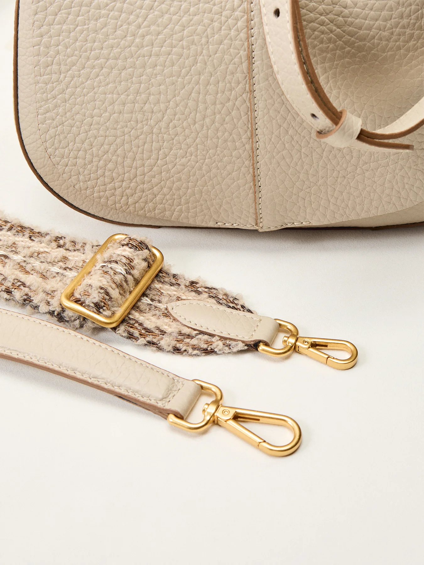 New Helena Round Crossbody - Image 5