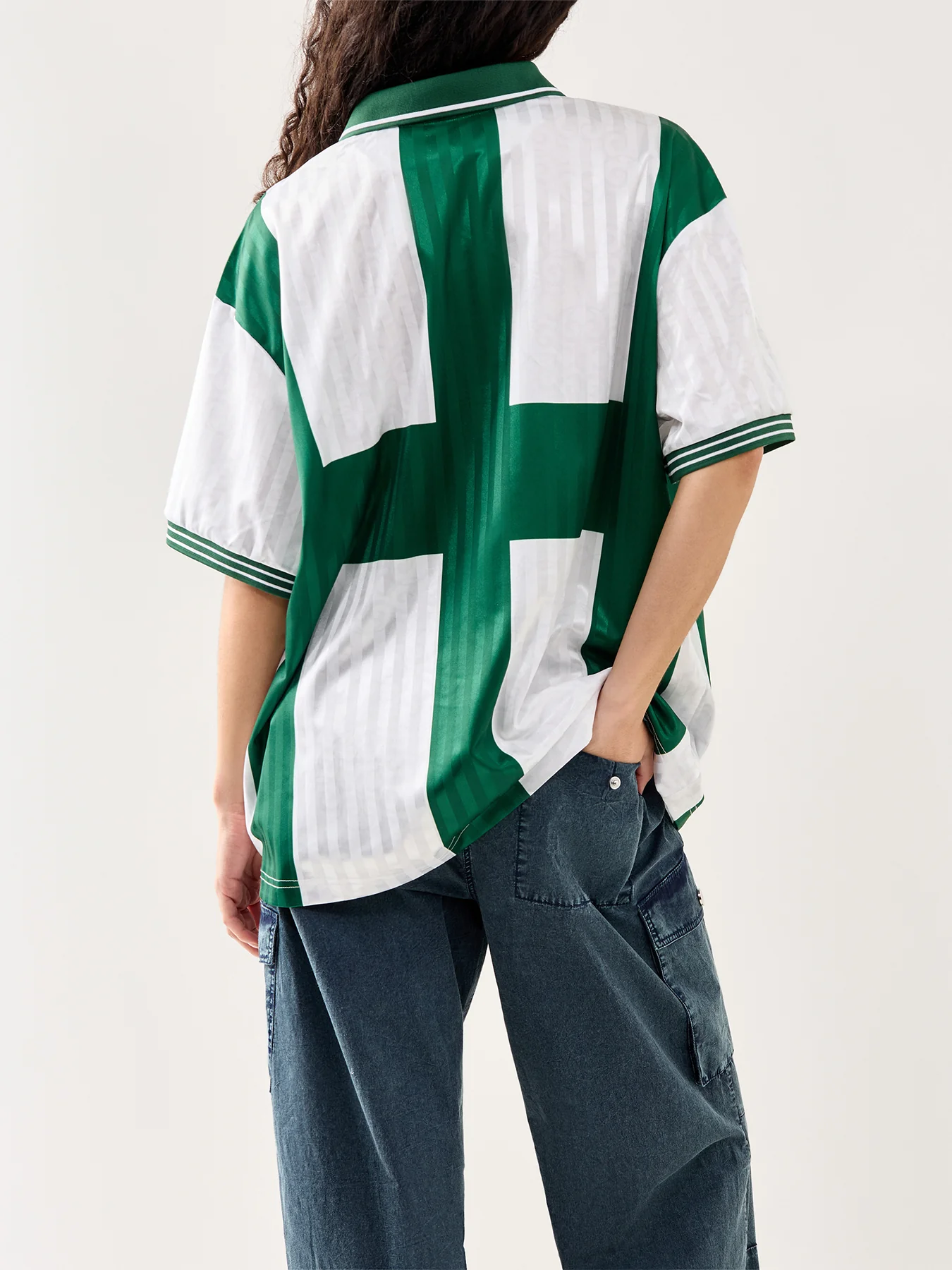 The Golden Flake Tavern Football Shirt Green - Image 7