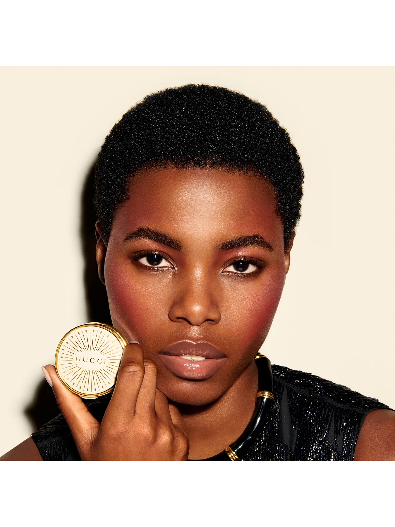 Gucci Glow Powder Blush - Image 24