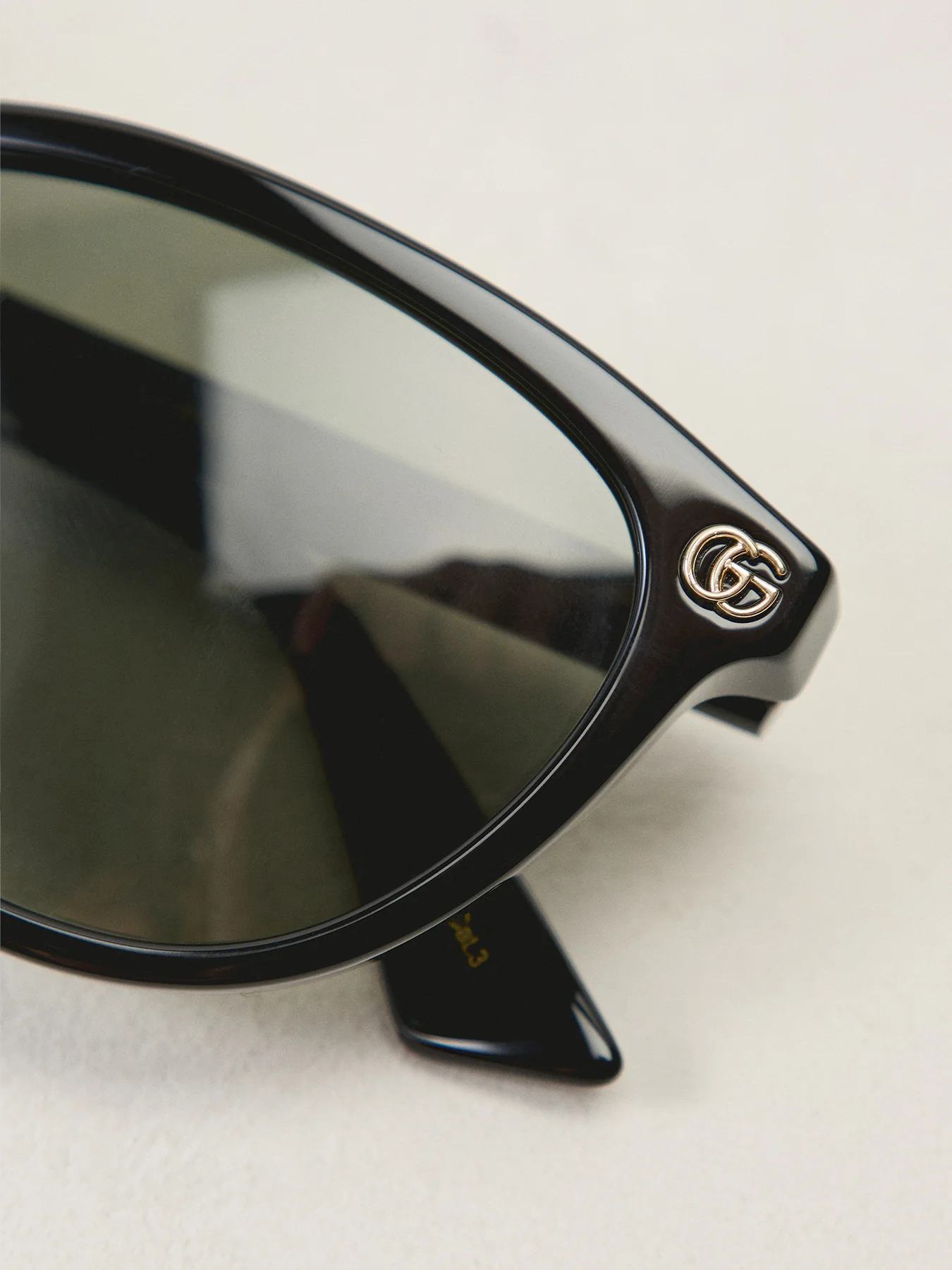 GG1818SK-001 L Sunglass WOMAN RECYCLED ACETATE - Image 2