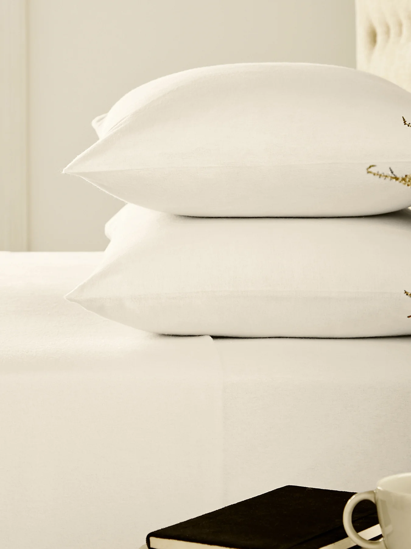 Ivory Brushed Cotton Fitted Sheet Single - Image 2