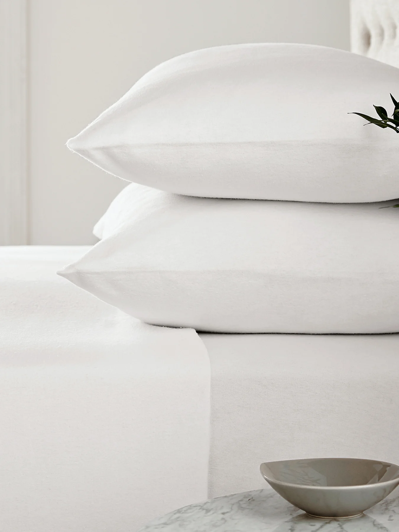 White Brushed Cotton Fitted Sheet Double - Image 2