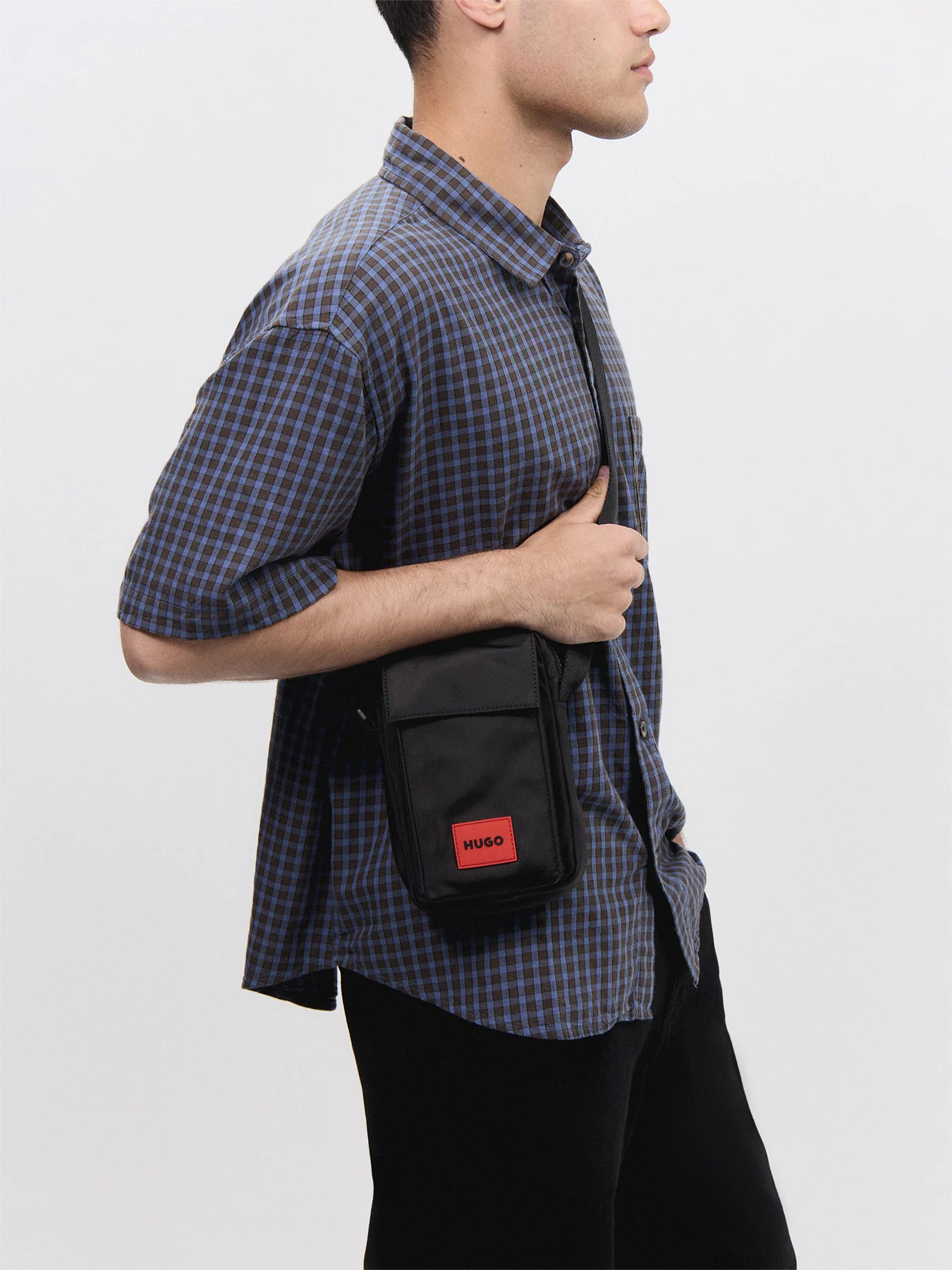 Ethon Crossbody - Image 2