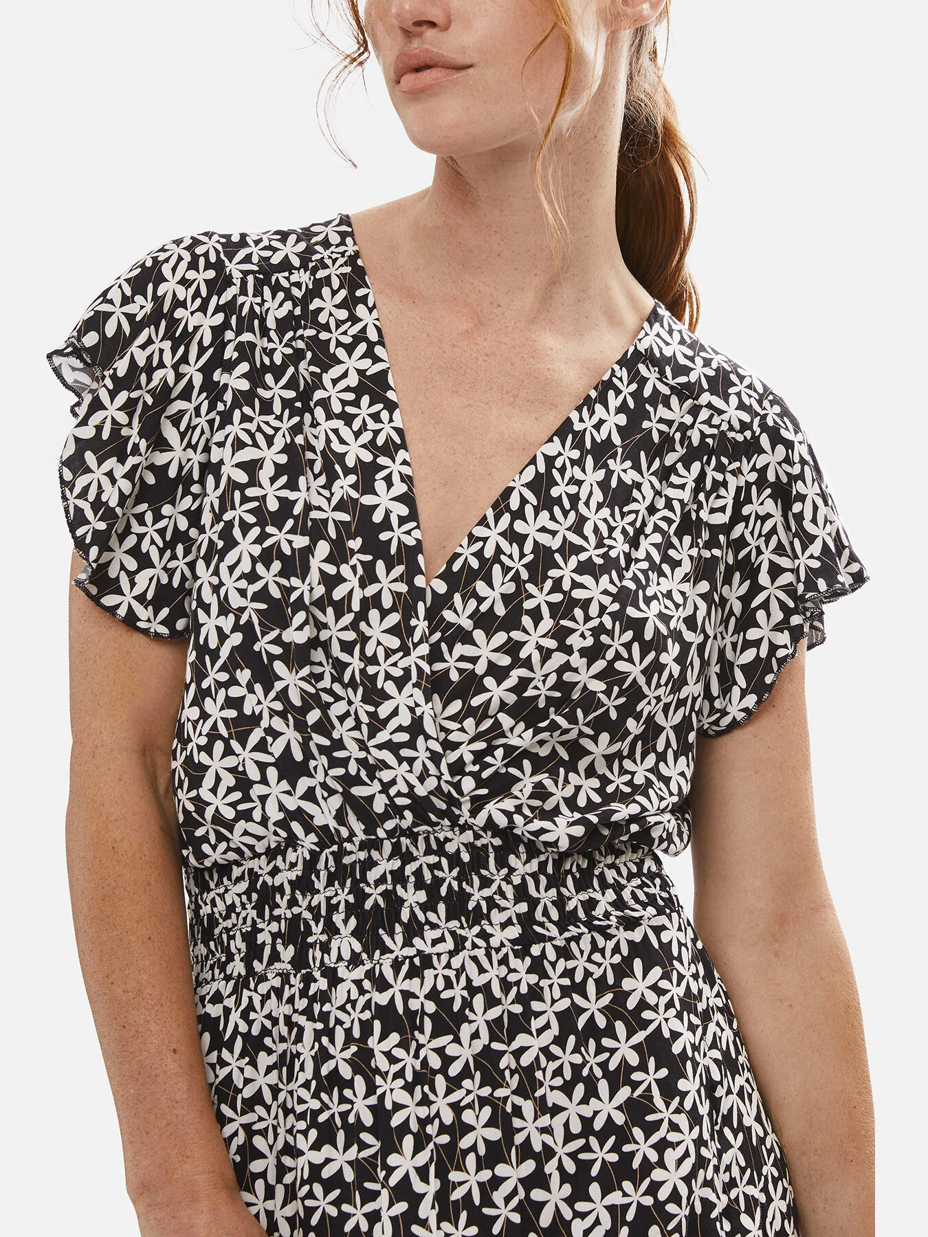 V-neck Ruffle Sleeve Midi Dress - Image 3