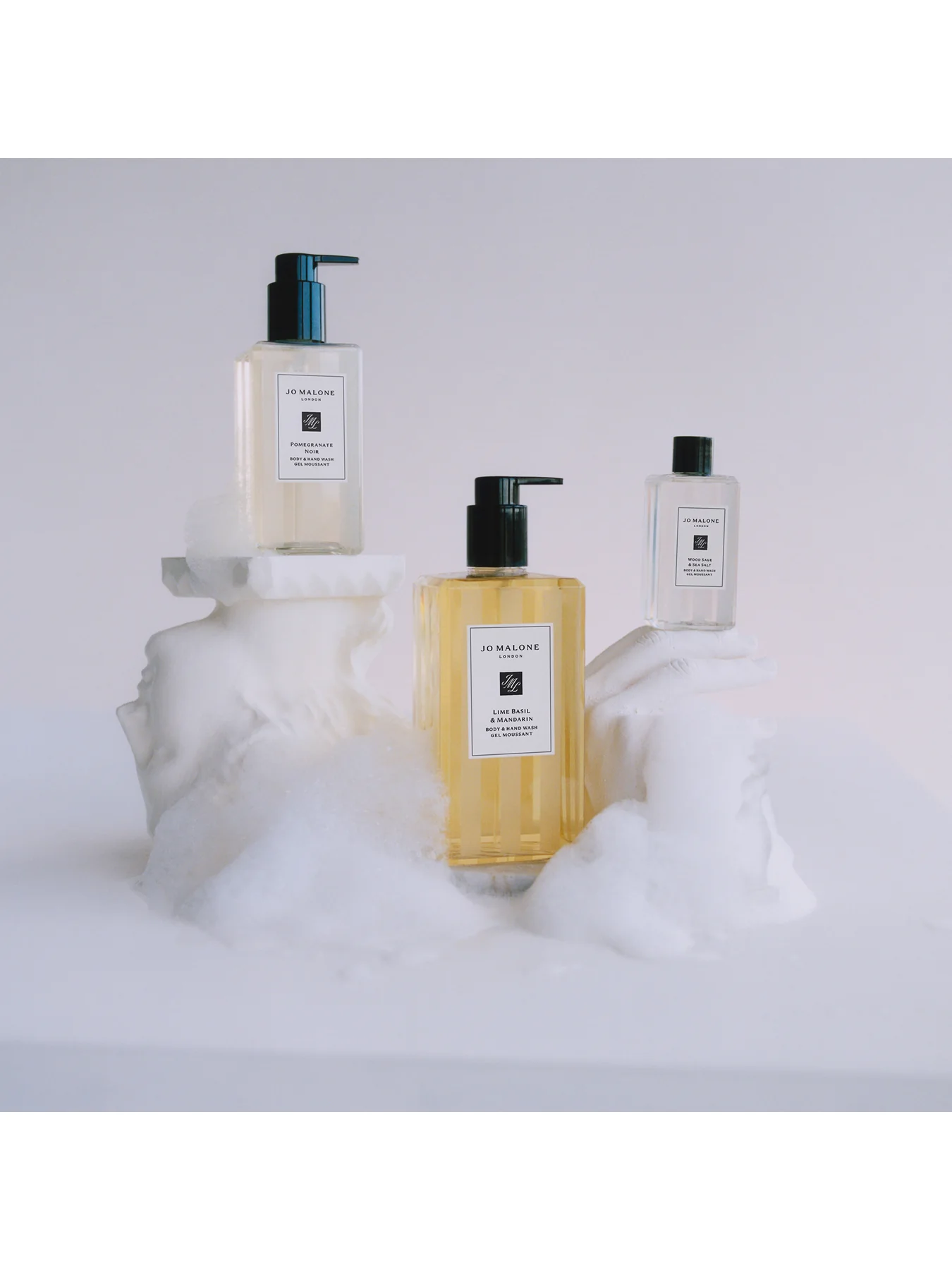 Blackberry and Bay Body and Hand Wash 250ml - Image 3