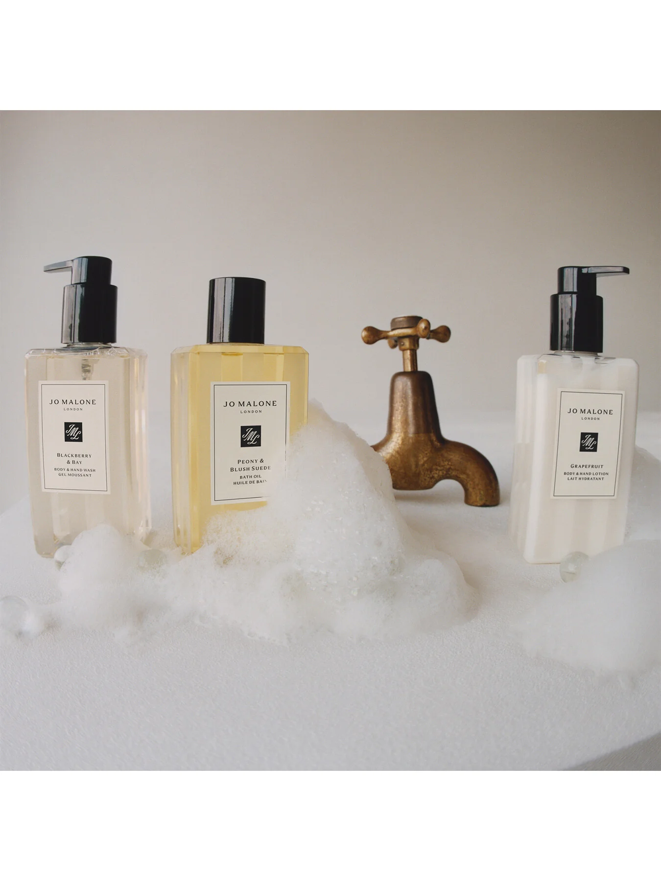 Jo Malone London Peony and Blush Suede Bath Oil 250ml - Image 4