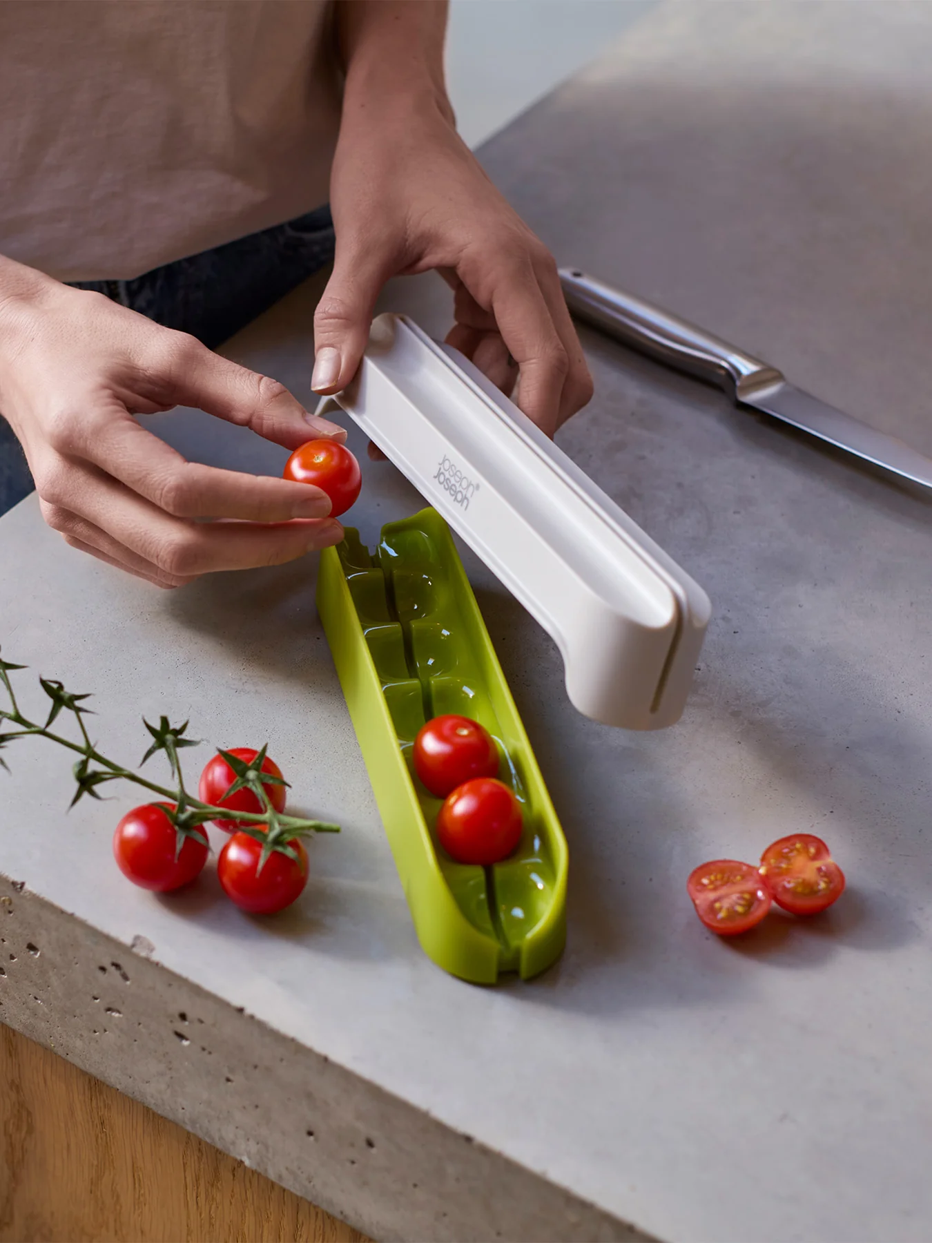 Halve It Slicing Tool Green - Image 2