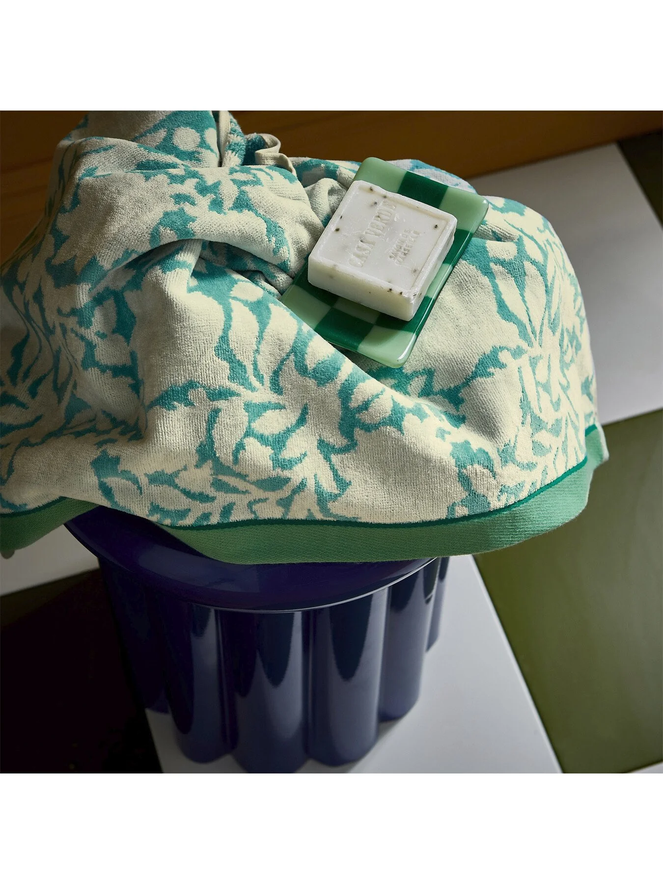 Rowallane Towel - Image 2