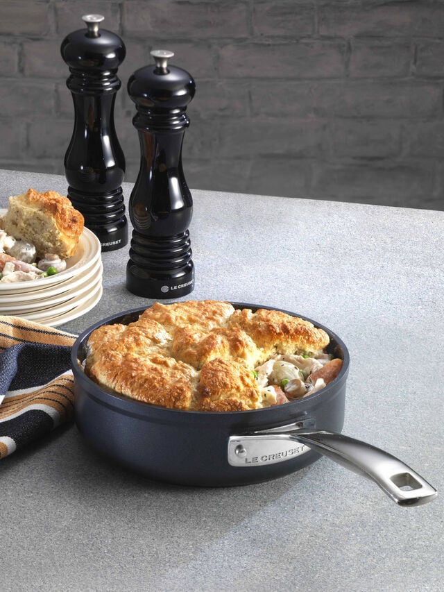 Le Creuset Salt and Pepper Mill Duo Black - Image 3
