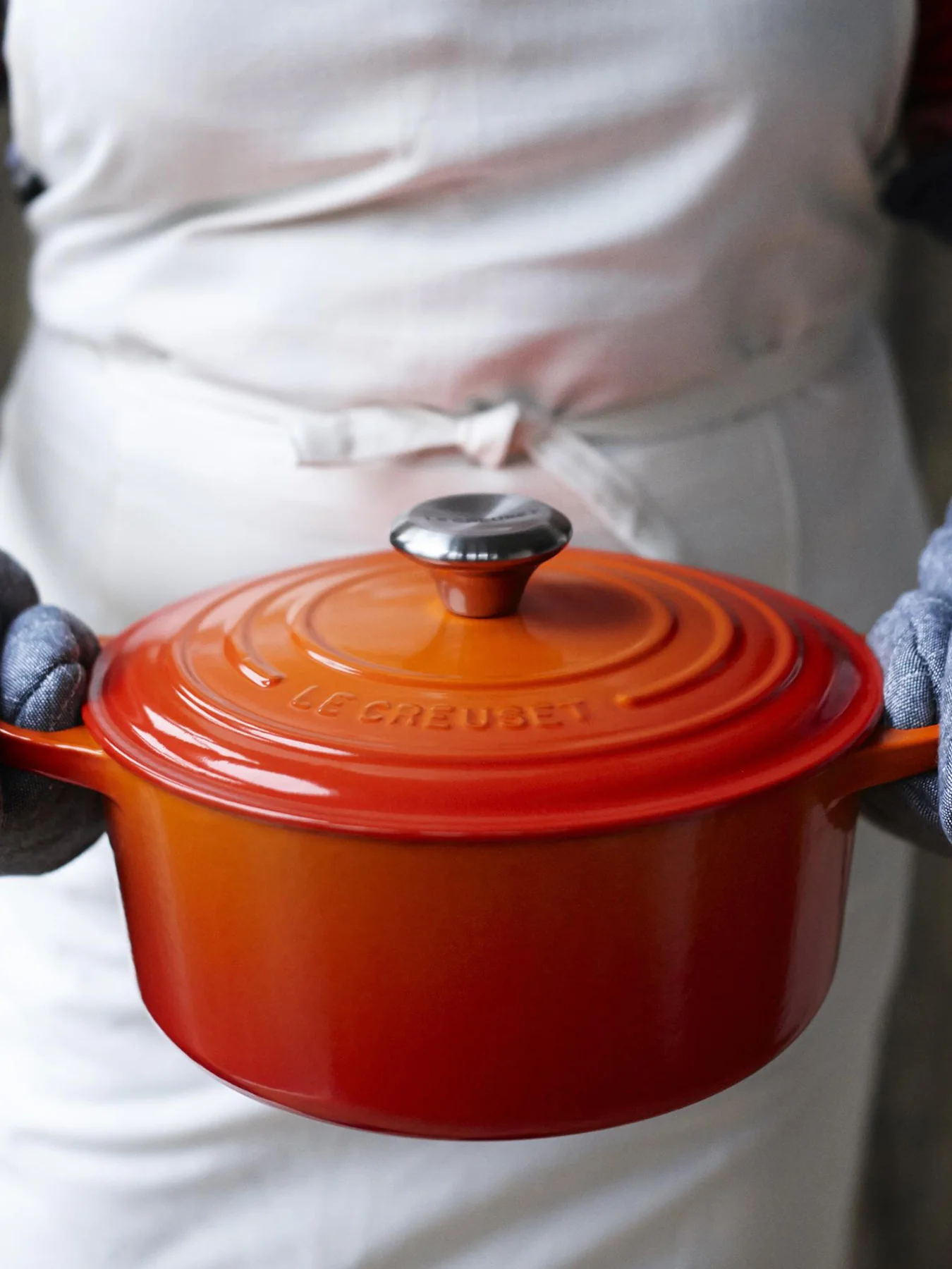 Cast Iron Round Casserole 24cm - Image 5