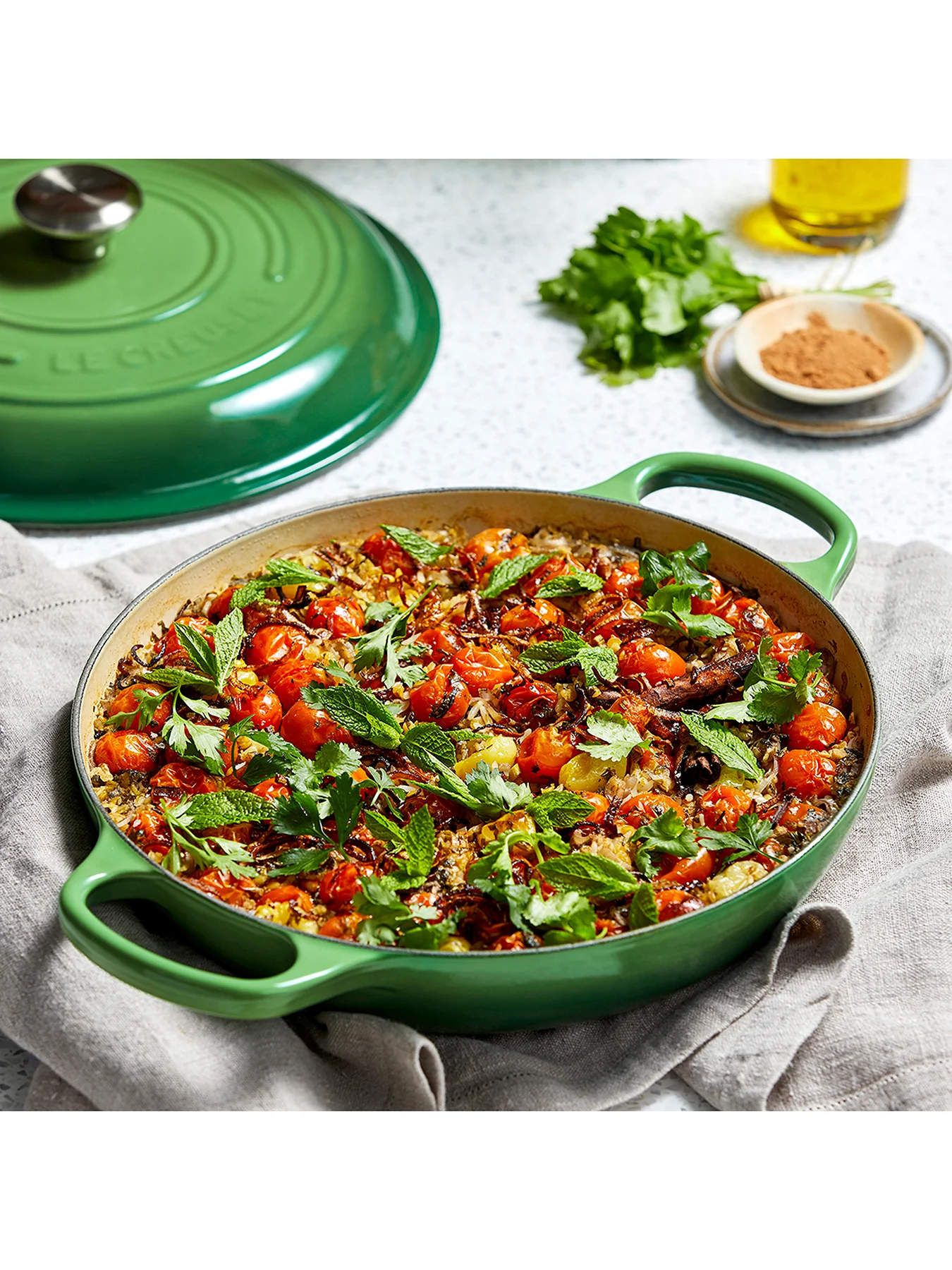 Cast Iron Shallow Casserole 30cm - Image 8