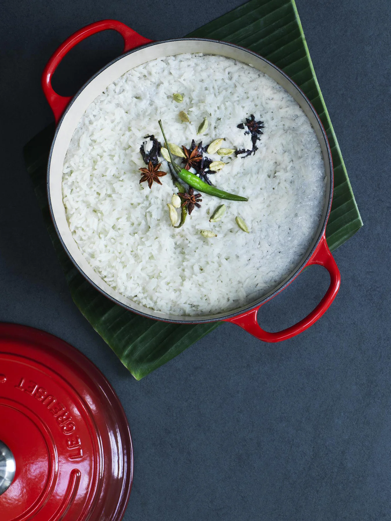 Cast Iron Shallow Casserole 30cm - Image 5