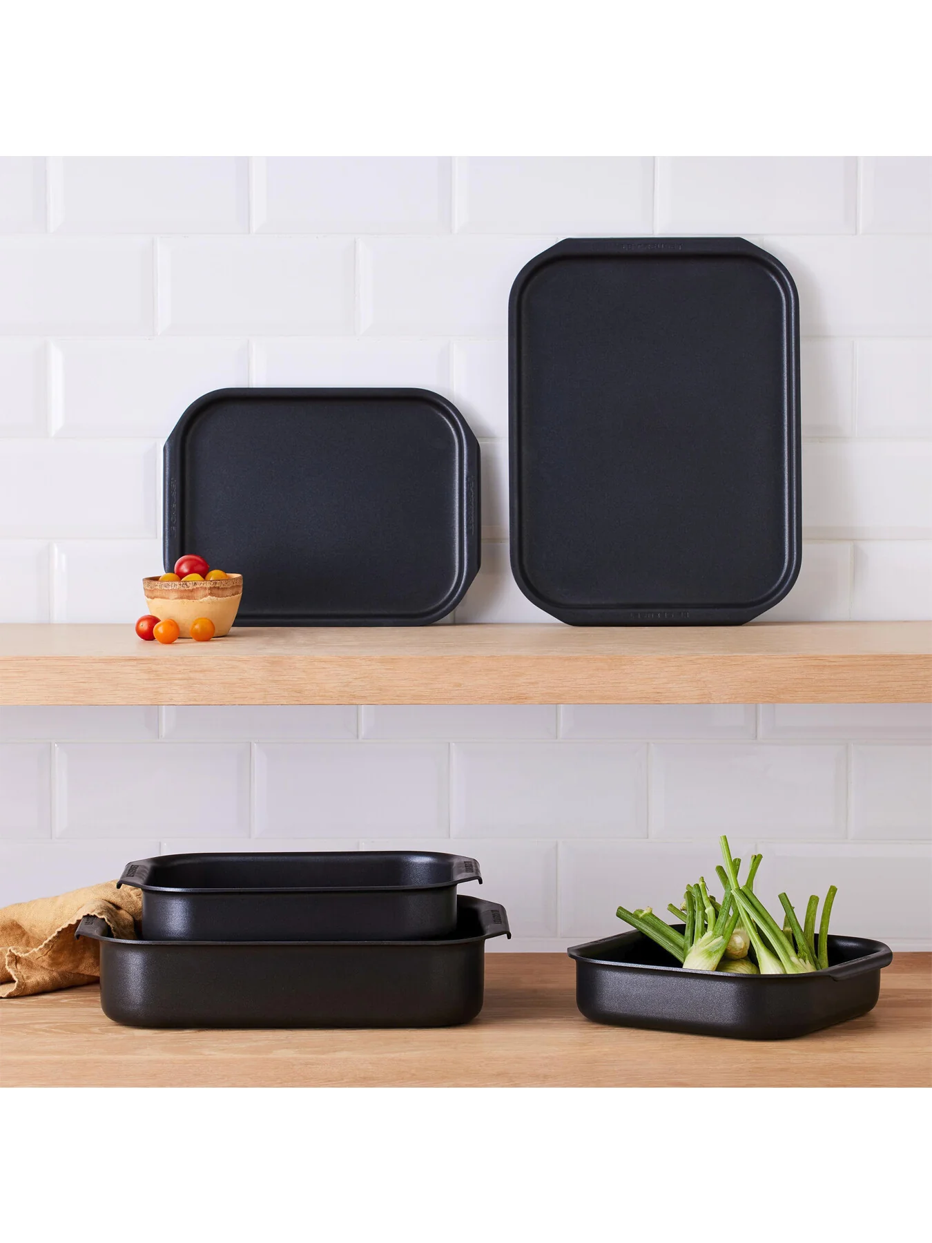 Rectangular Deep Roasting Tin - Image 5