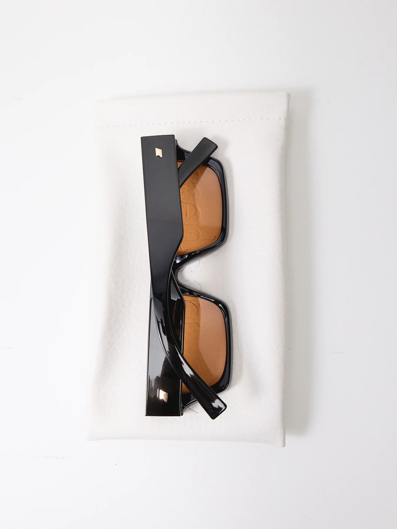 LSU2552169 Shmood Black Amber Tint - Image 4