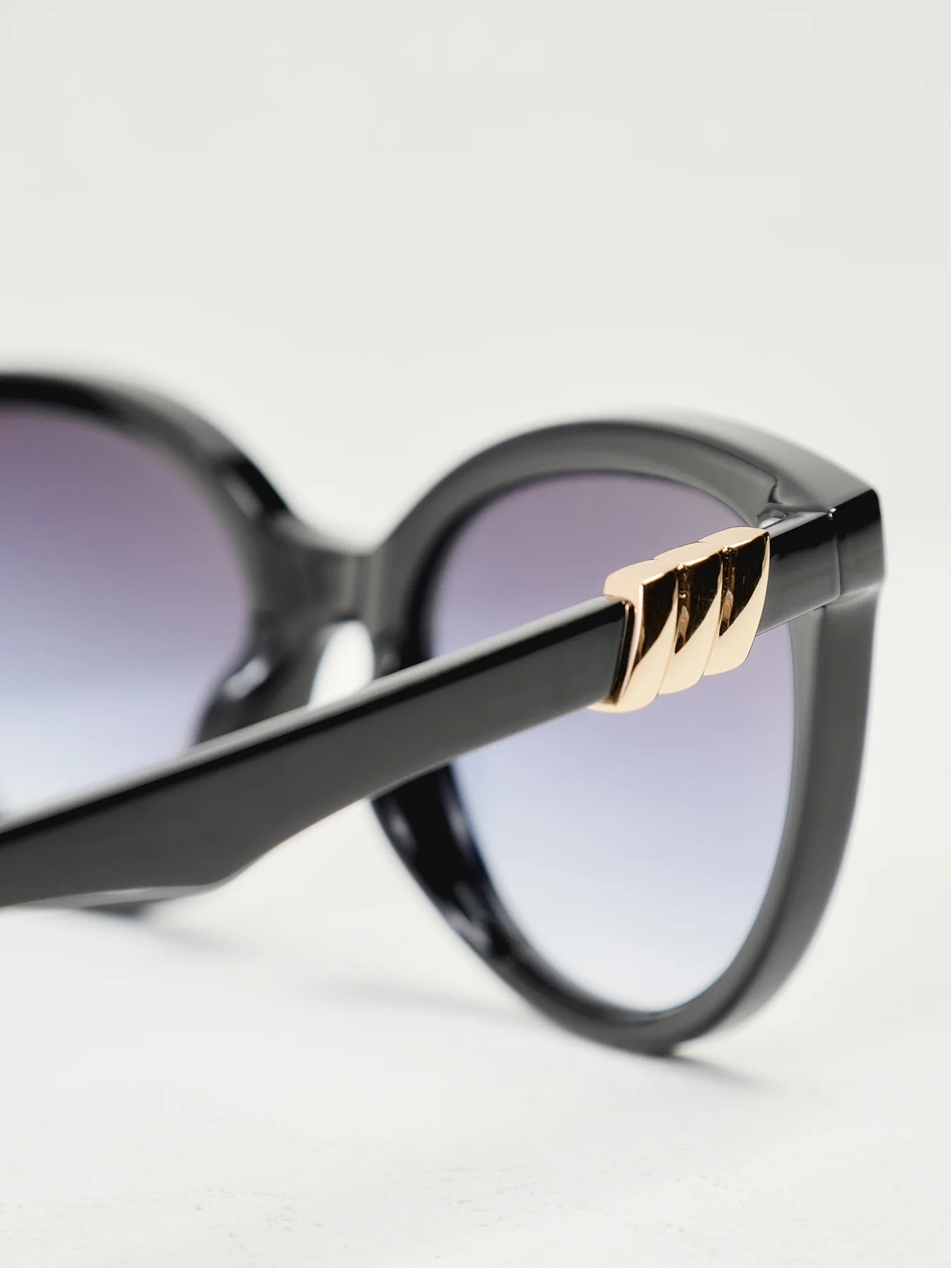 LSP2552218 The Muse Black Smoke Grad - Image 3